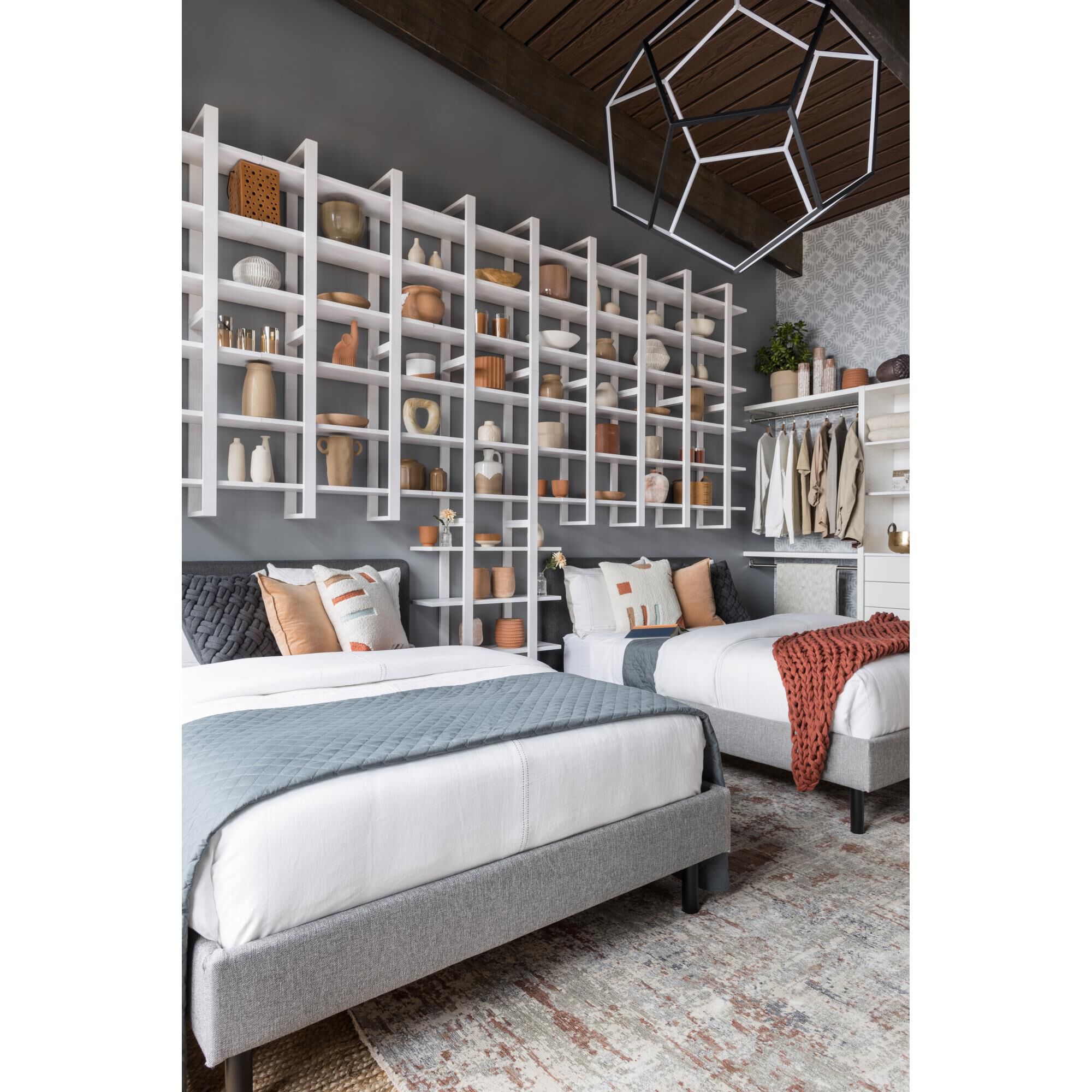 ET2 Lighting Penta 40 Inch LED Large Pendant