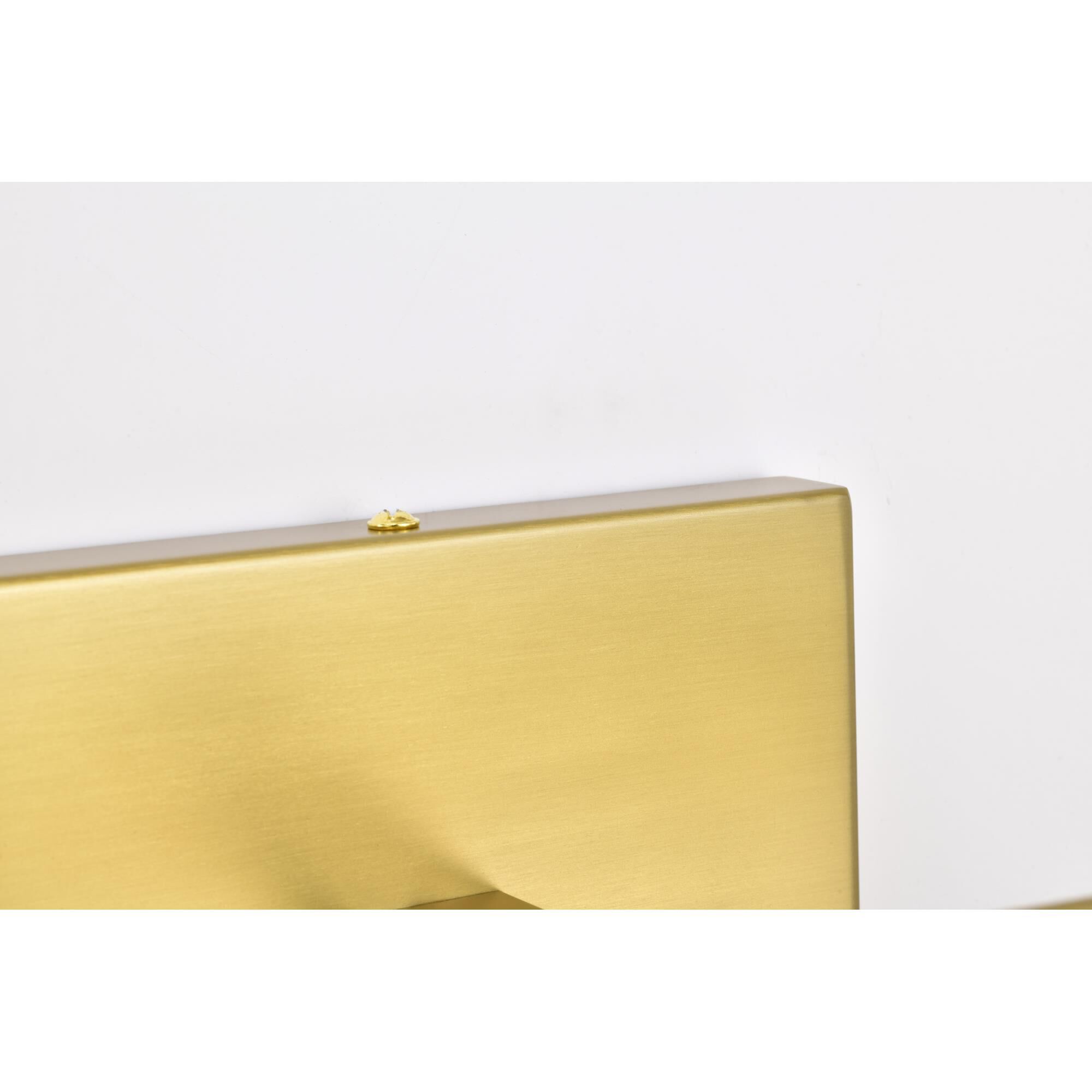 Mila 24 Inch Picture and Display Light by Nuvo Lighting