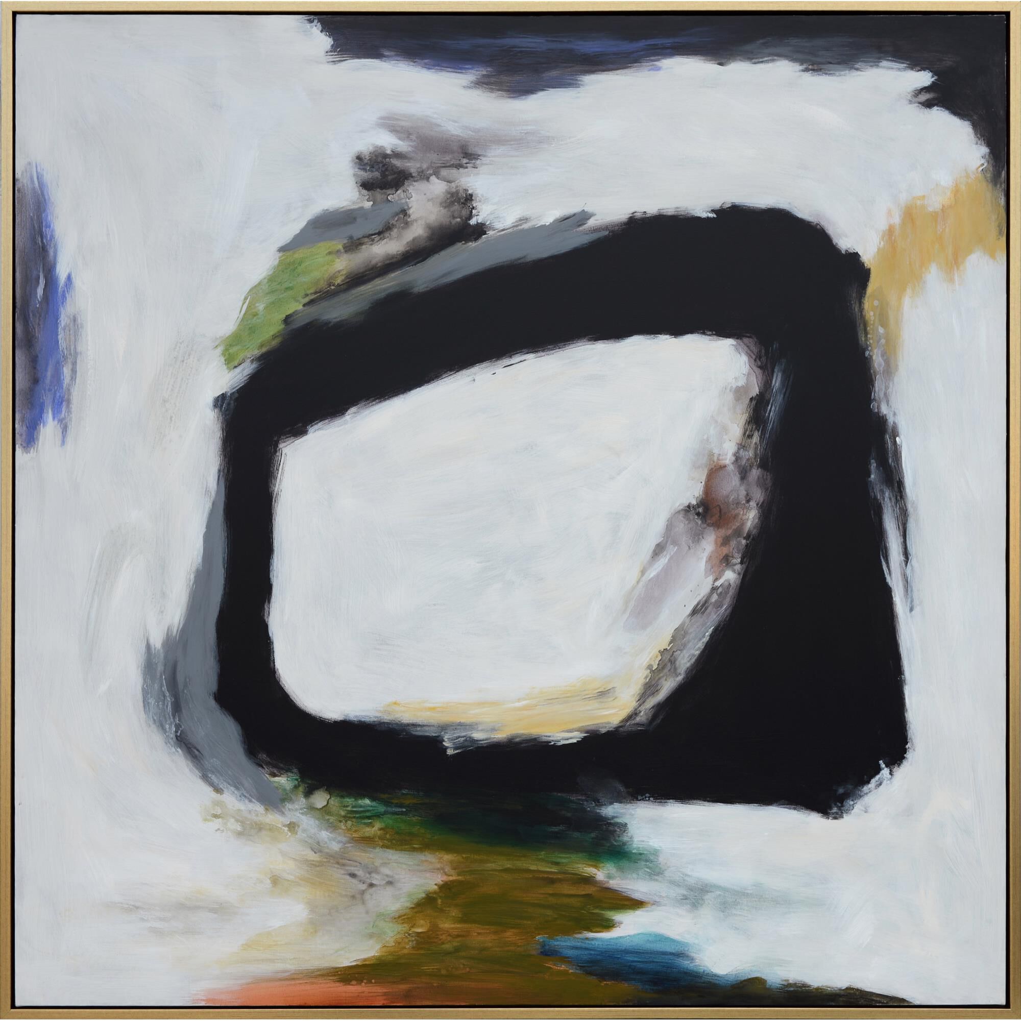 Shown in Black And White finish