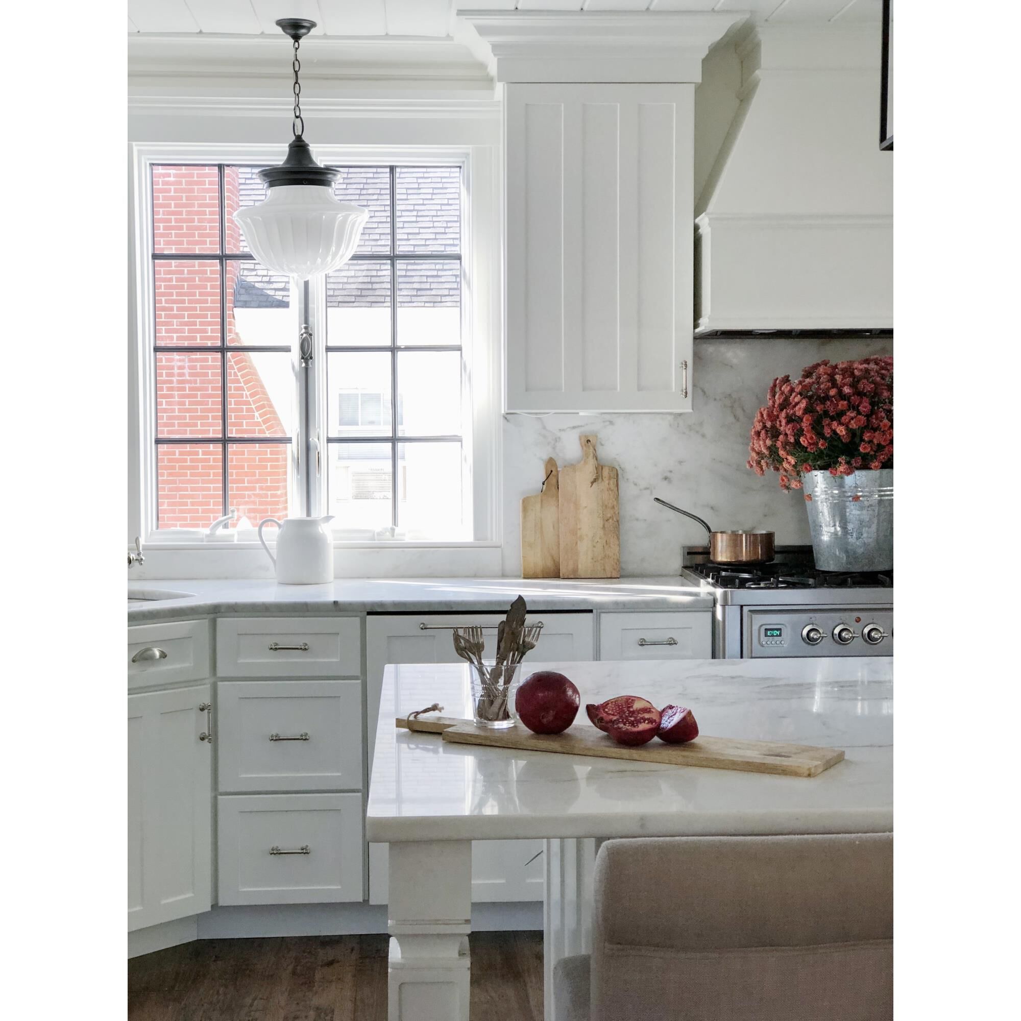 Dutchess 15 Inch Large Pendant by Hudson Valley Lighting