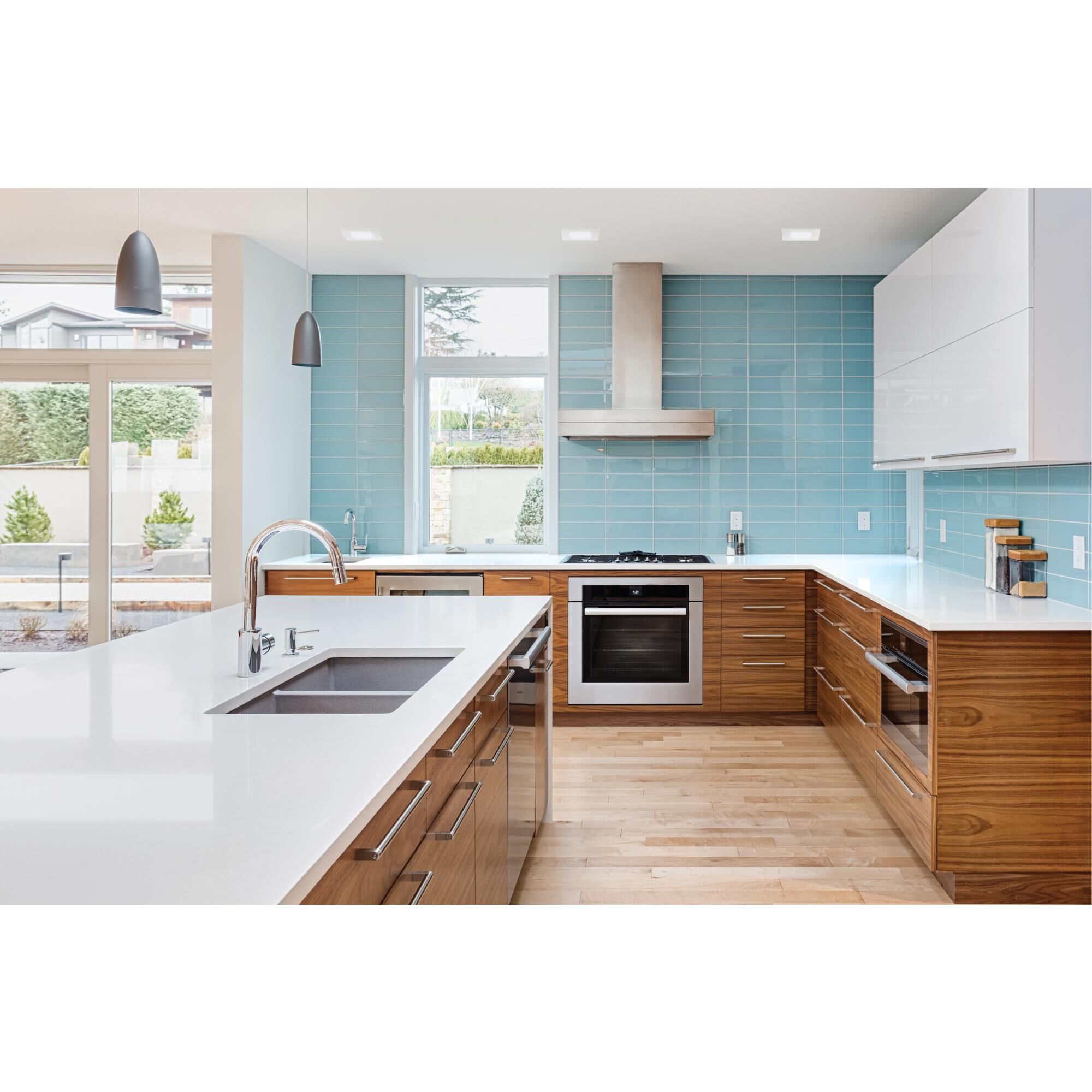 4 Inch LED 90 Degree Recessed Lighting Trim by Satco