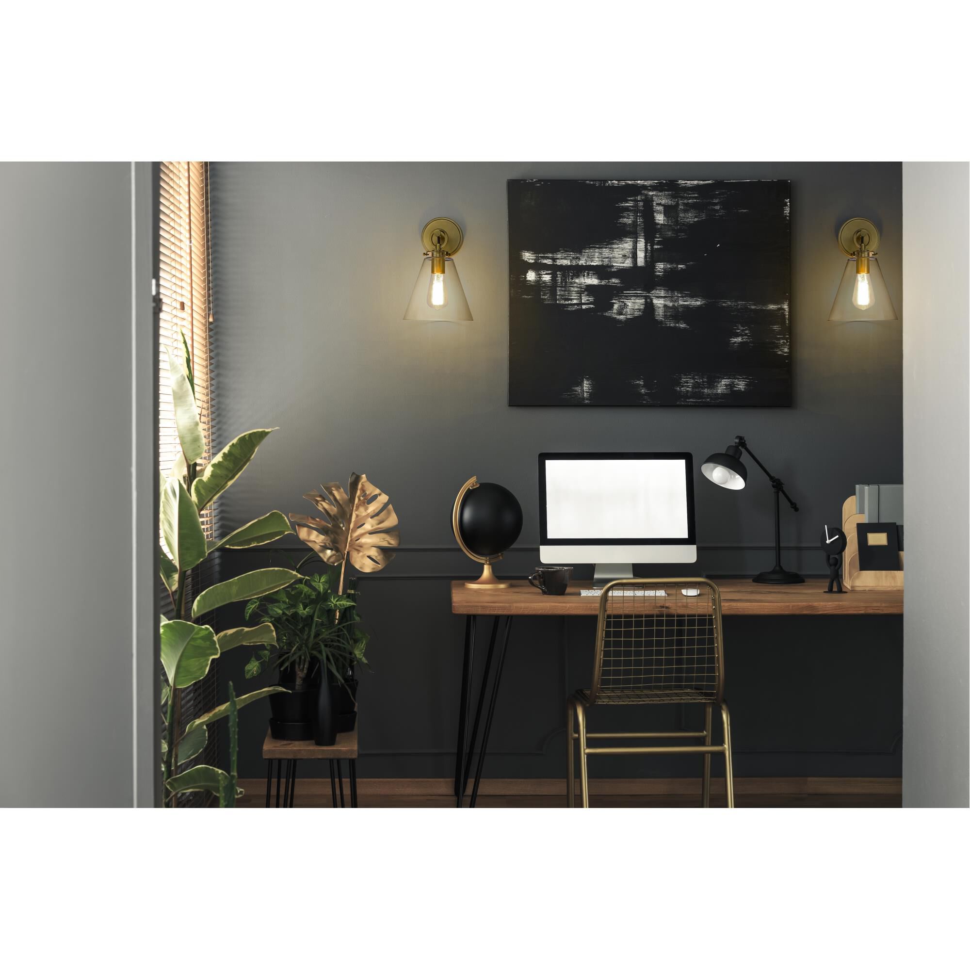 Shown in Rubbed Brass finish and Glass shade