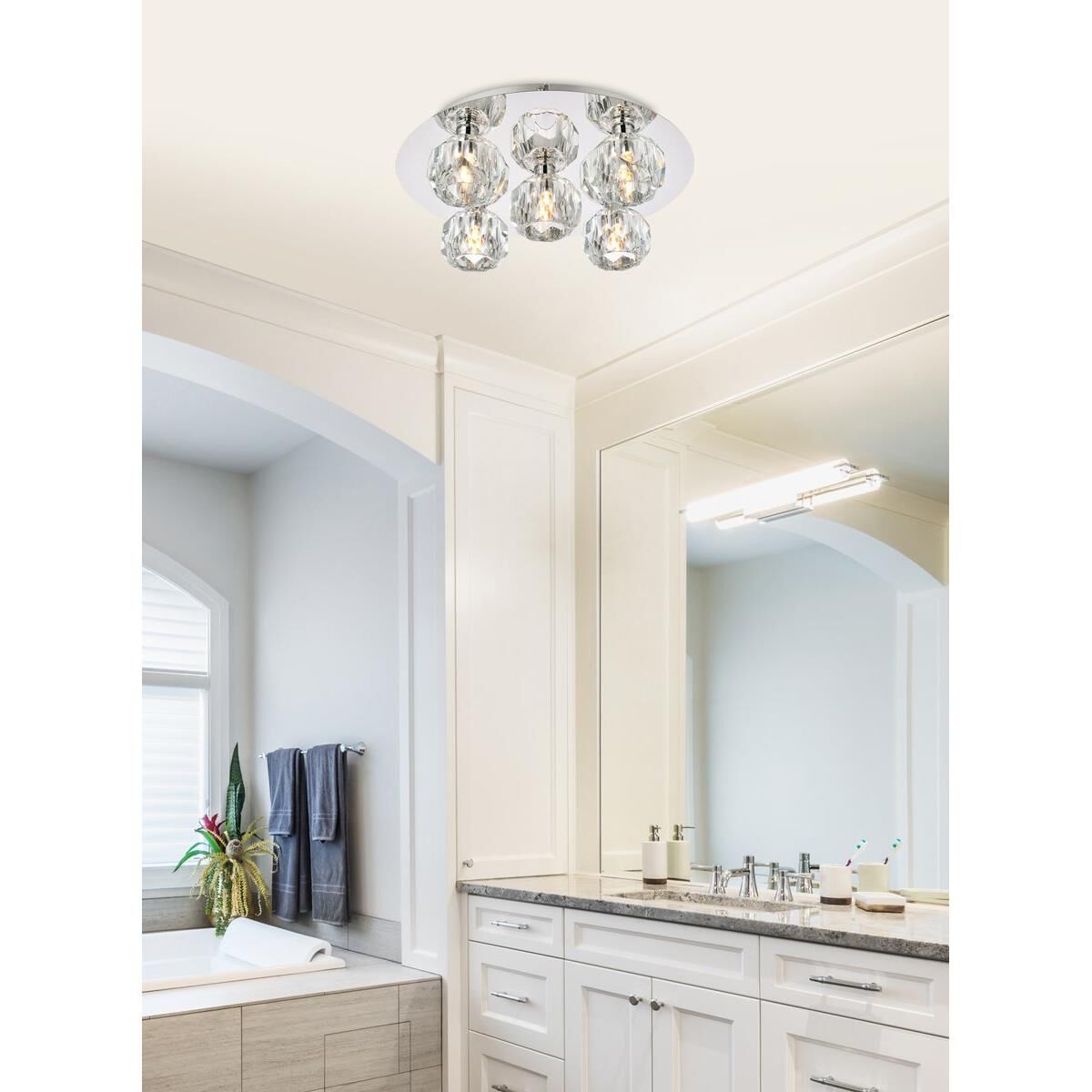 Shown in Chrome  finish and RC Clear crystal and Clear glass