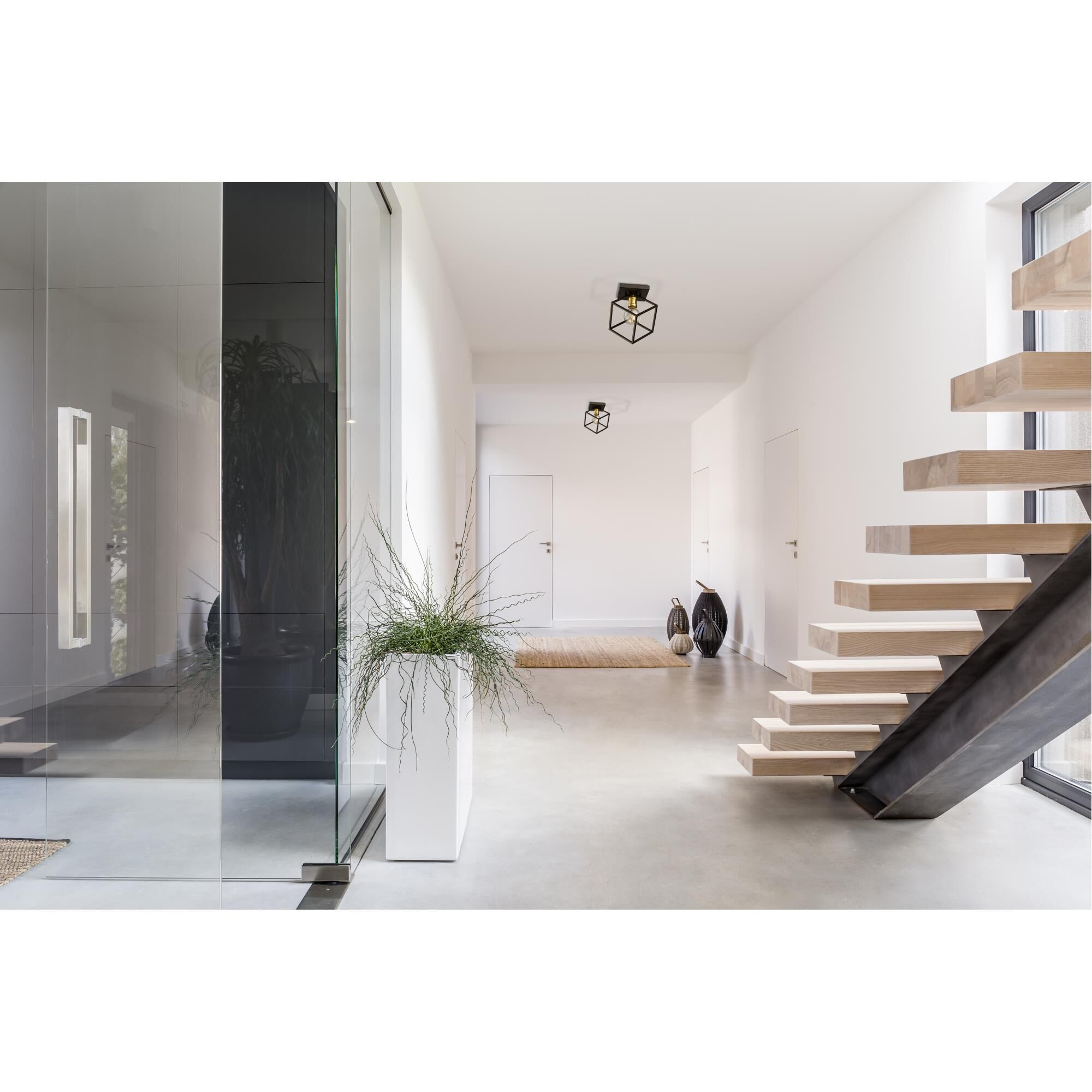 Vertical 10 Inch 1 Light Flush Mount by Z-Lite