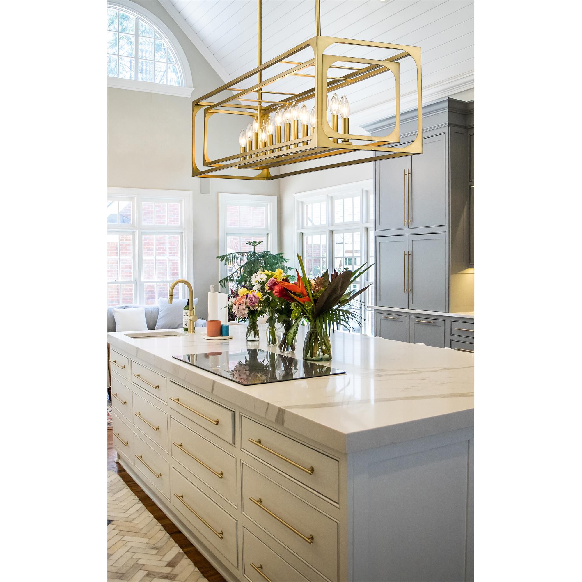 Shown in Rubbed Brass finish and Steel shade