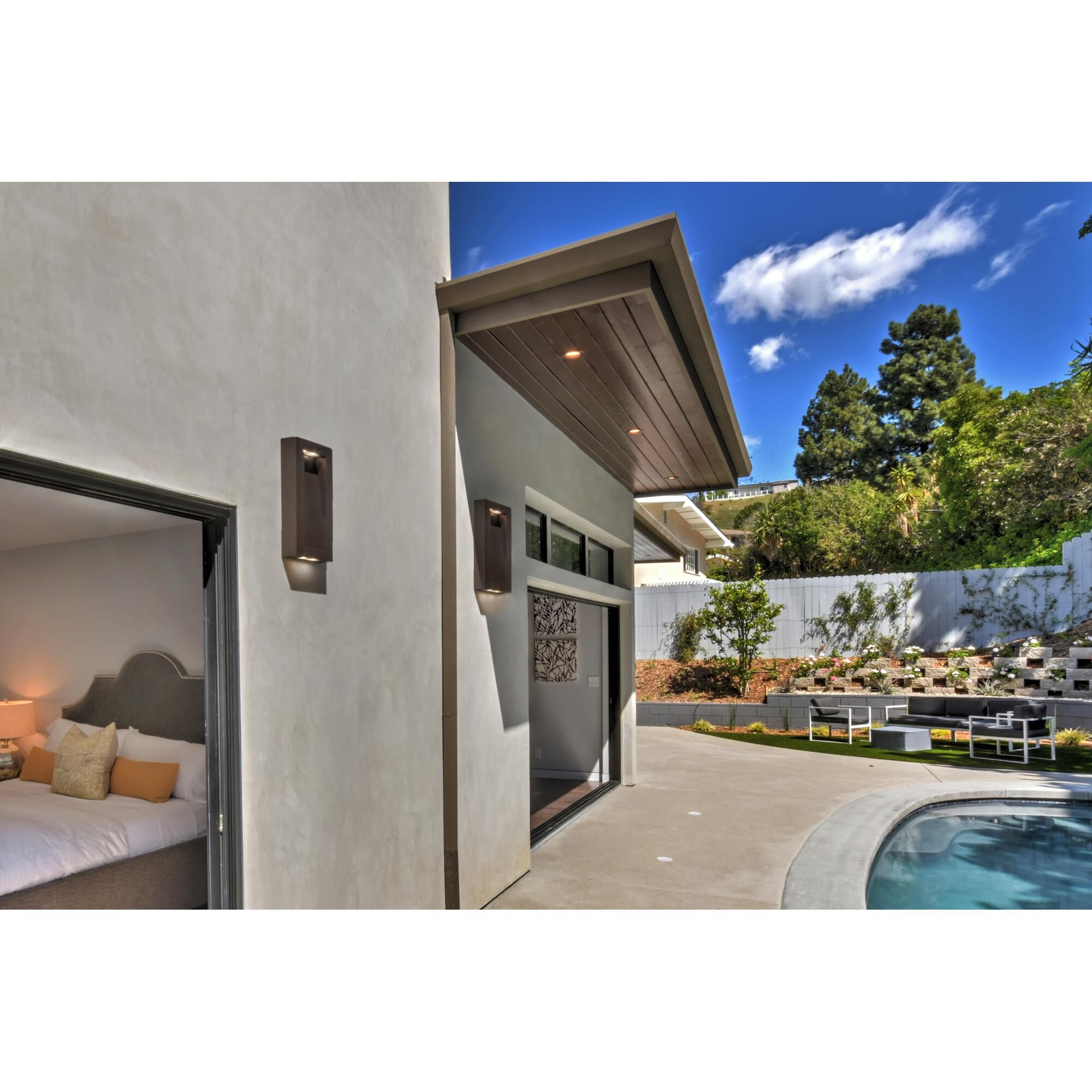 Shown in Architectural Bronze finish