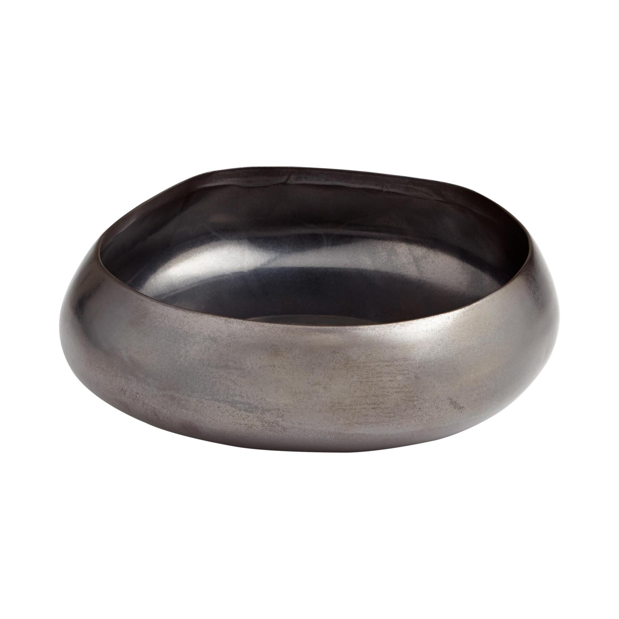 Shown in Black Metal finish