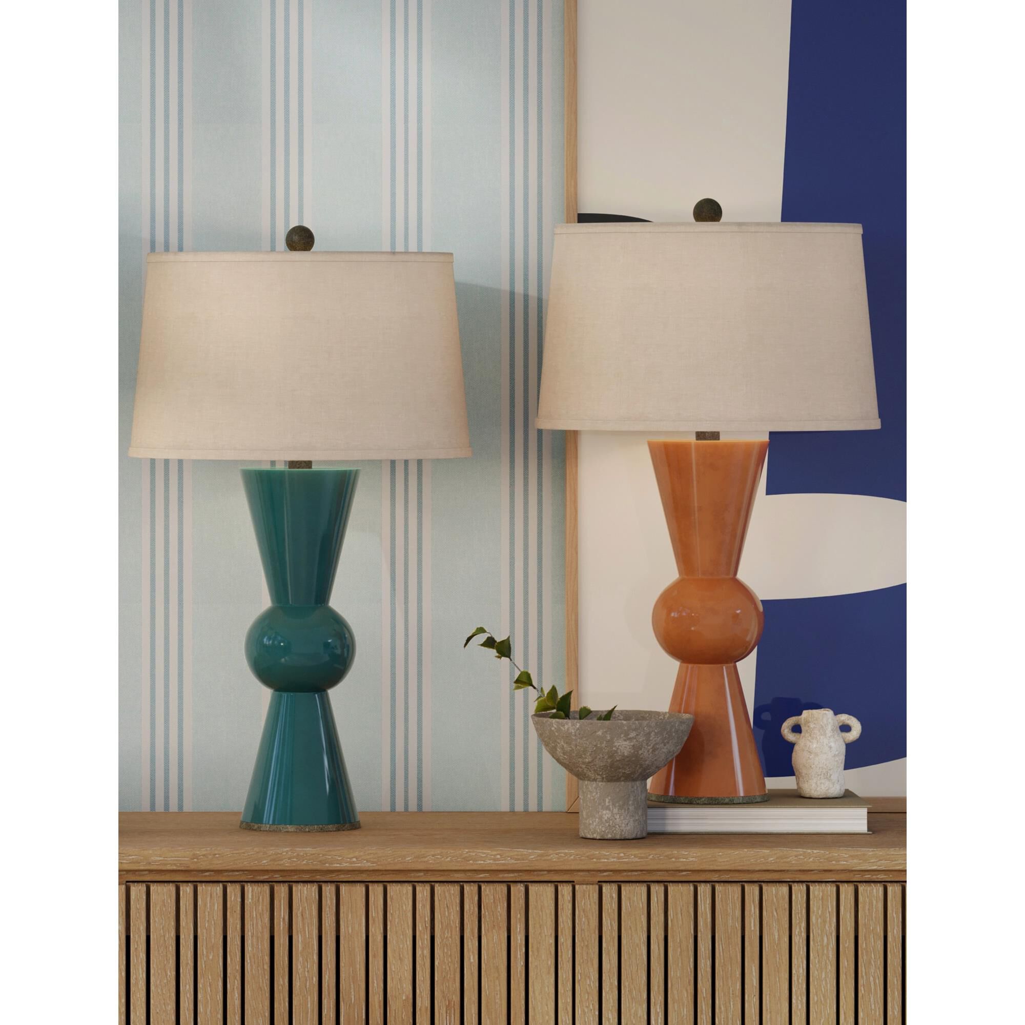 Shown in Teal finish and Included shade