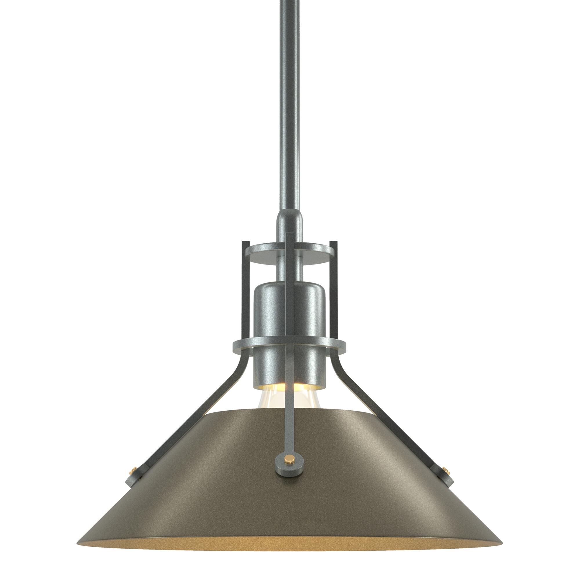 Shown in Vintage Platinum finish and Soft Gold (84) accent