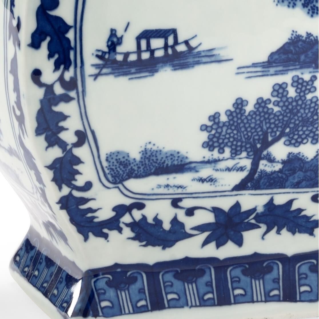 Londonderry Vase-Urn by Chelsea House