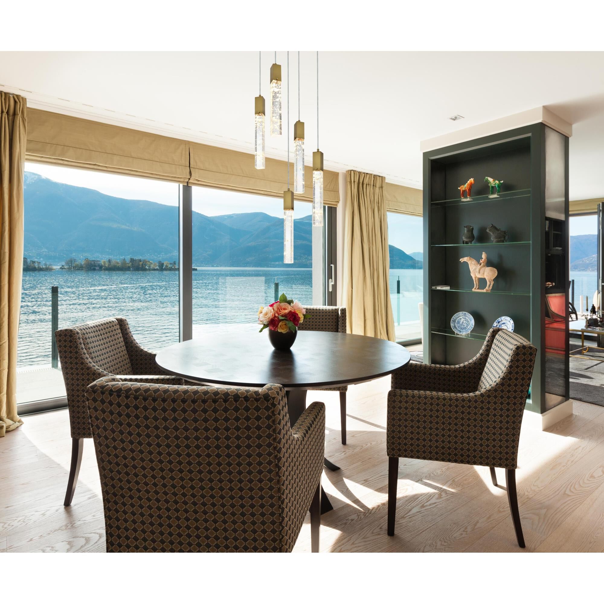 Shown in Satin Gold finish and Rc crystal and Clear glass