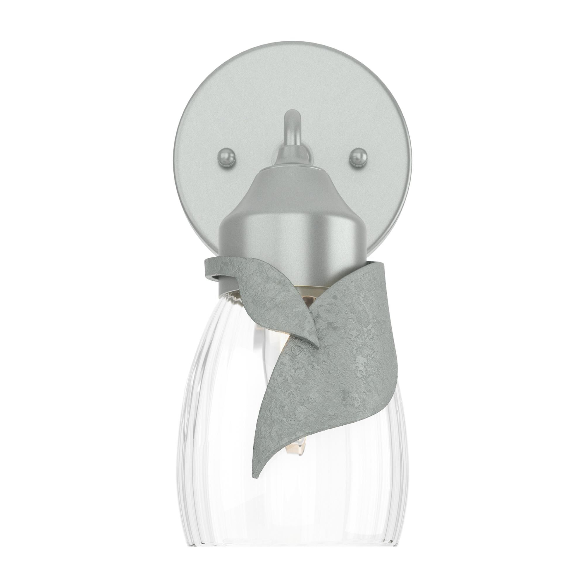 Shown in Vintage Platinum finish and Water glass