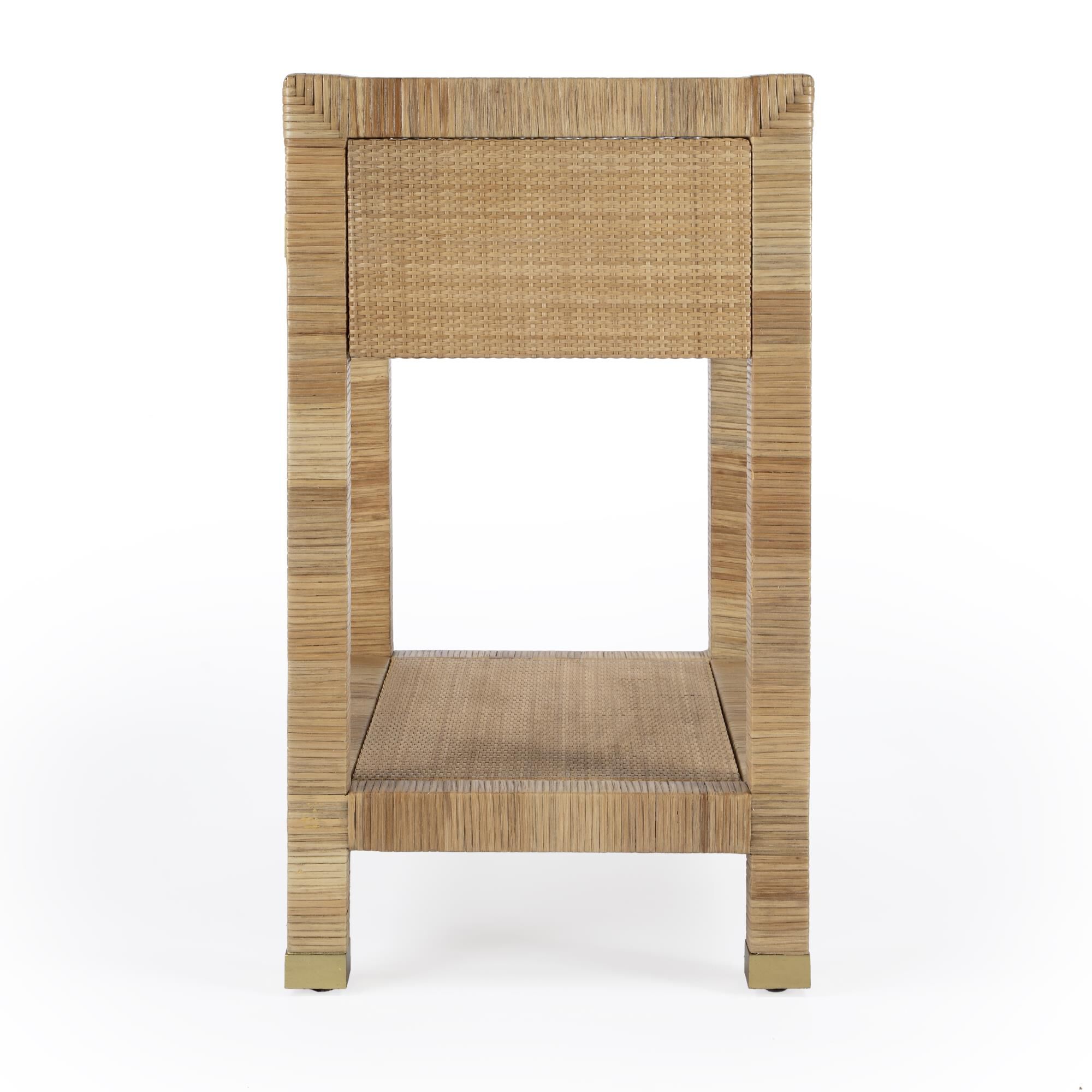 Shown in Cosmopolitan finish