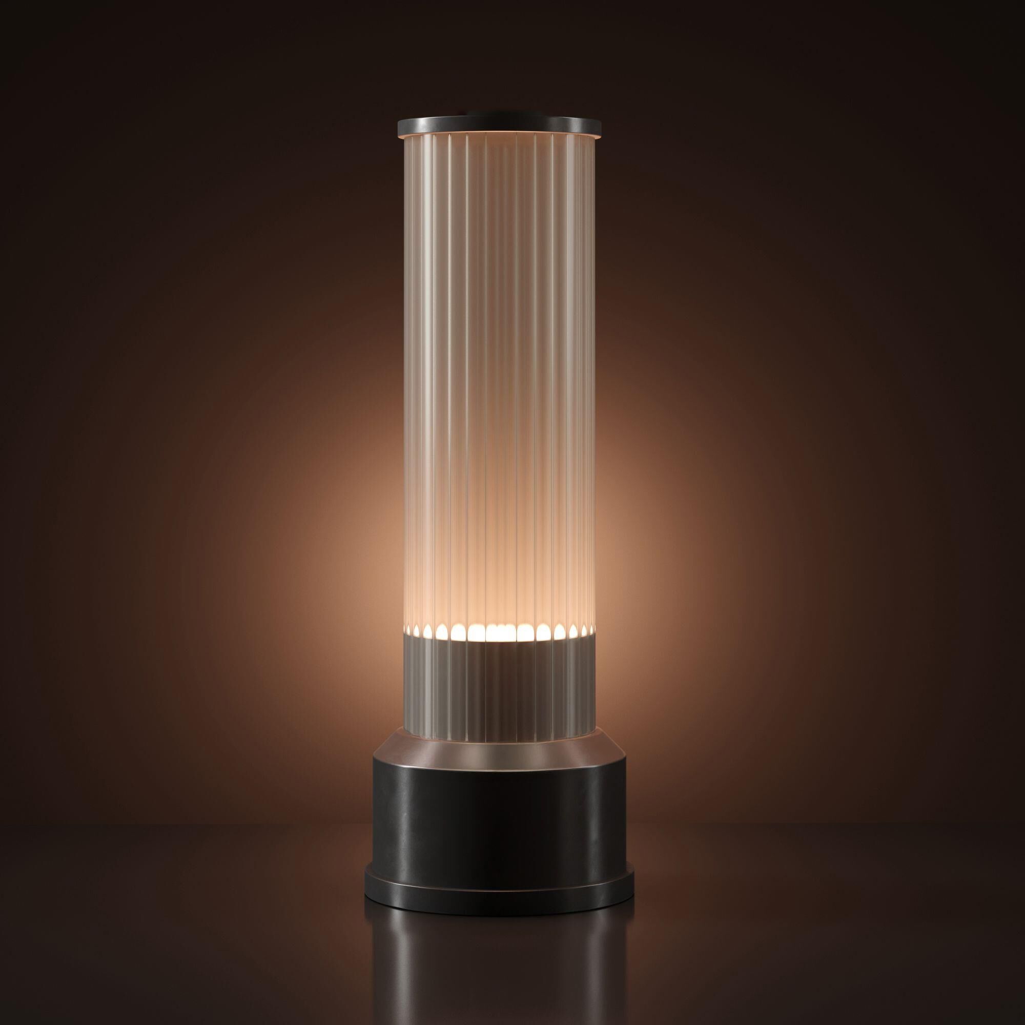 Shown in Graphite finish