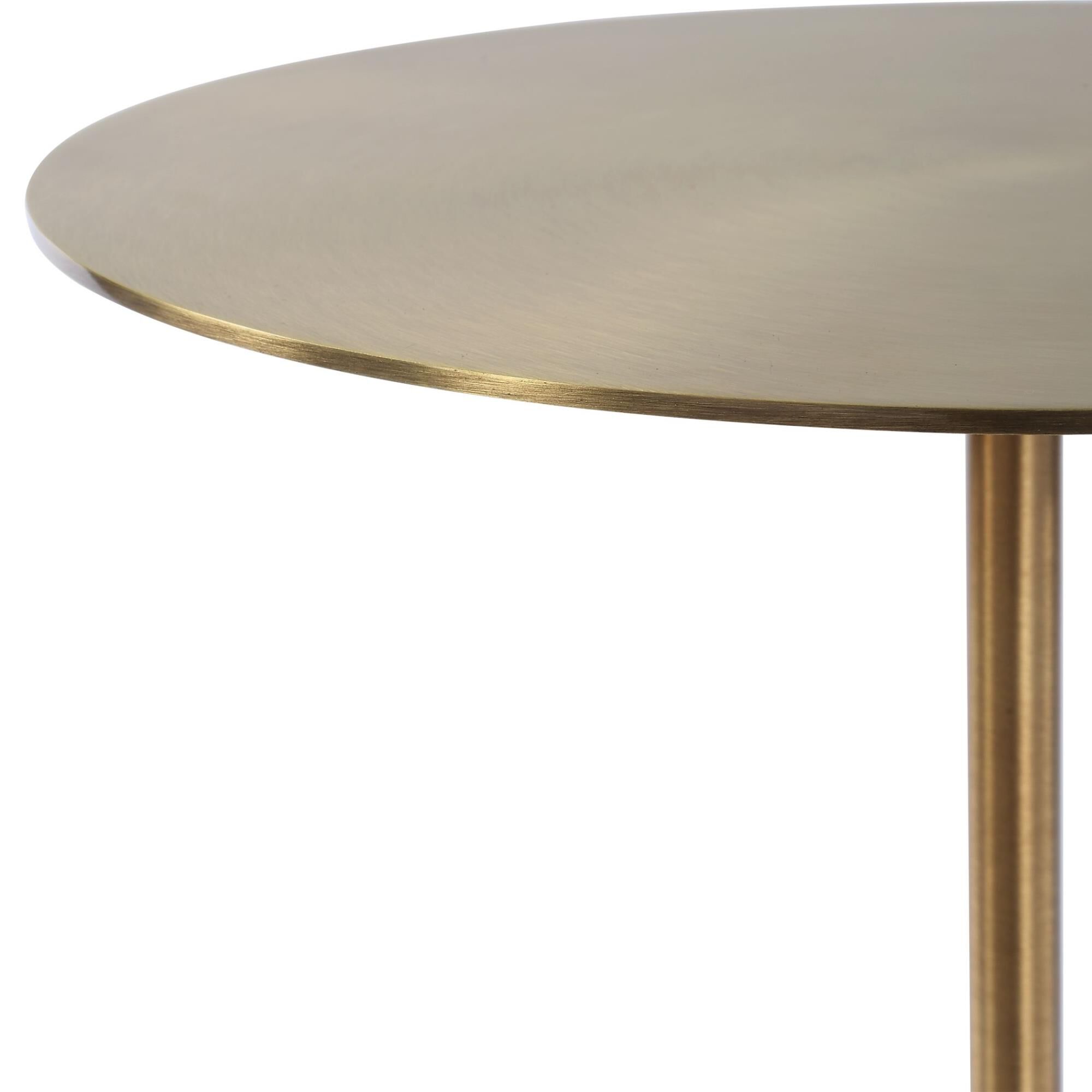Osvaldo Mendoza Verlin 22 Inch Accent Table by Uttermost