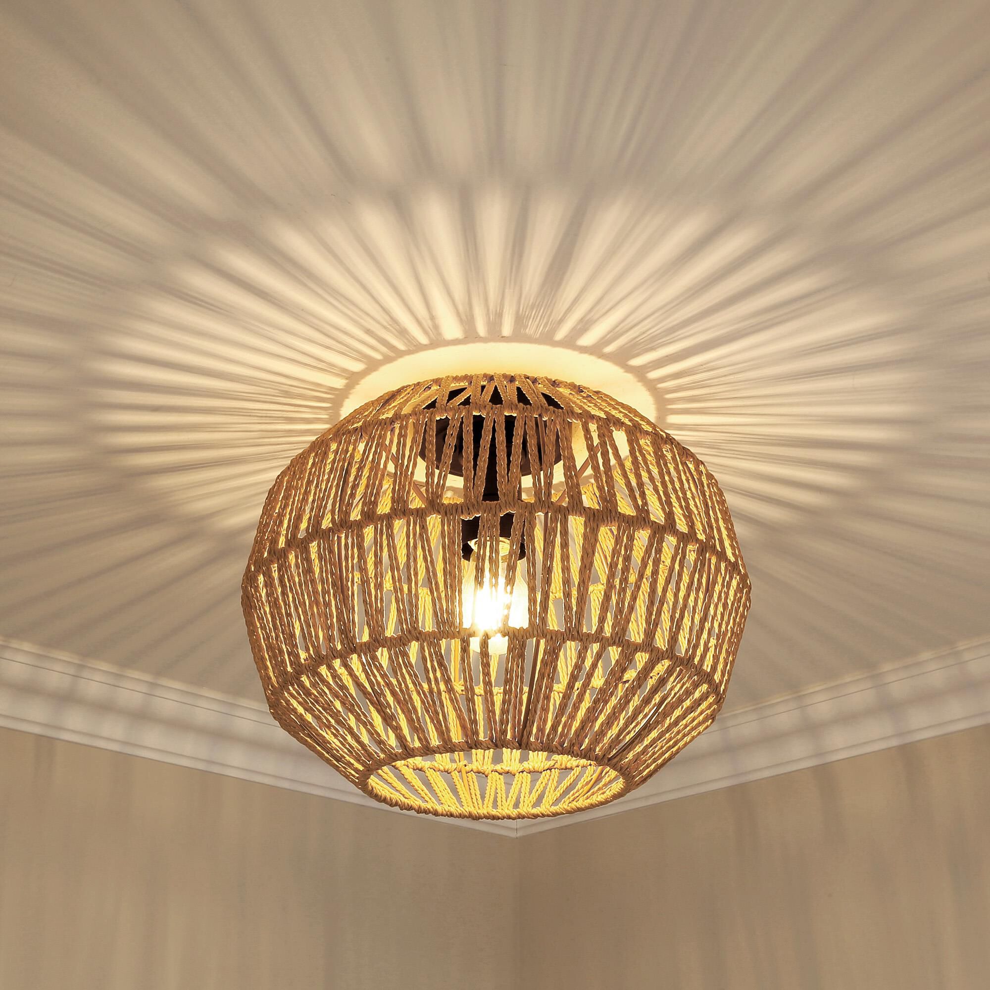 Shown in Matte Black finish and Nanatural Raphia Rope shade