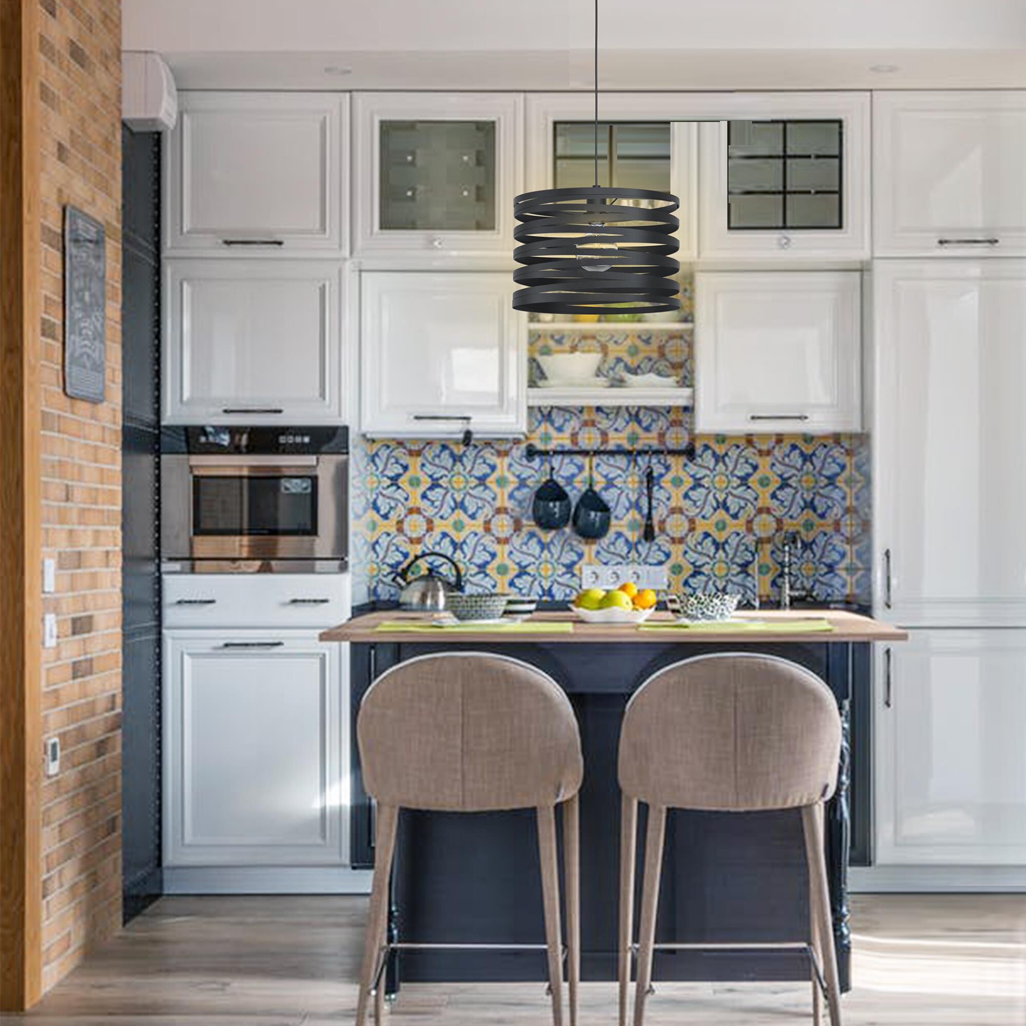 Shown in Black finish and Black Metal shade