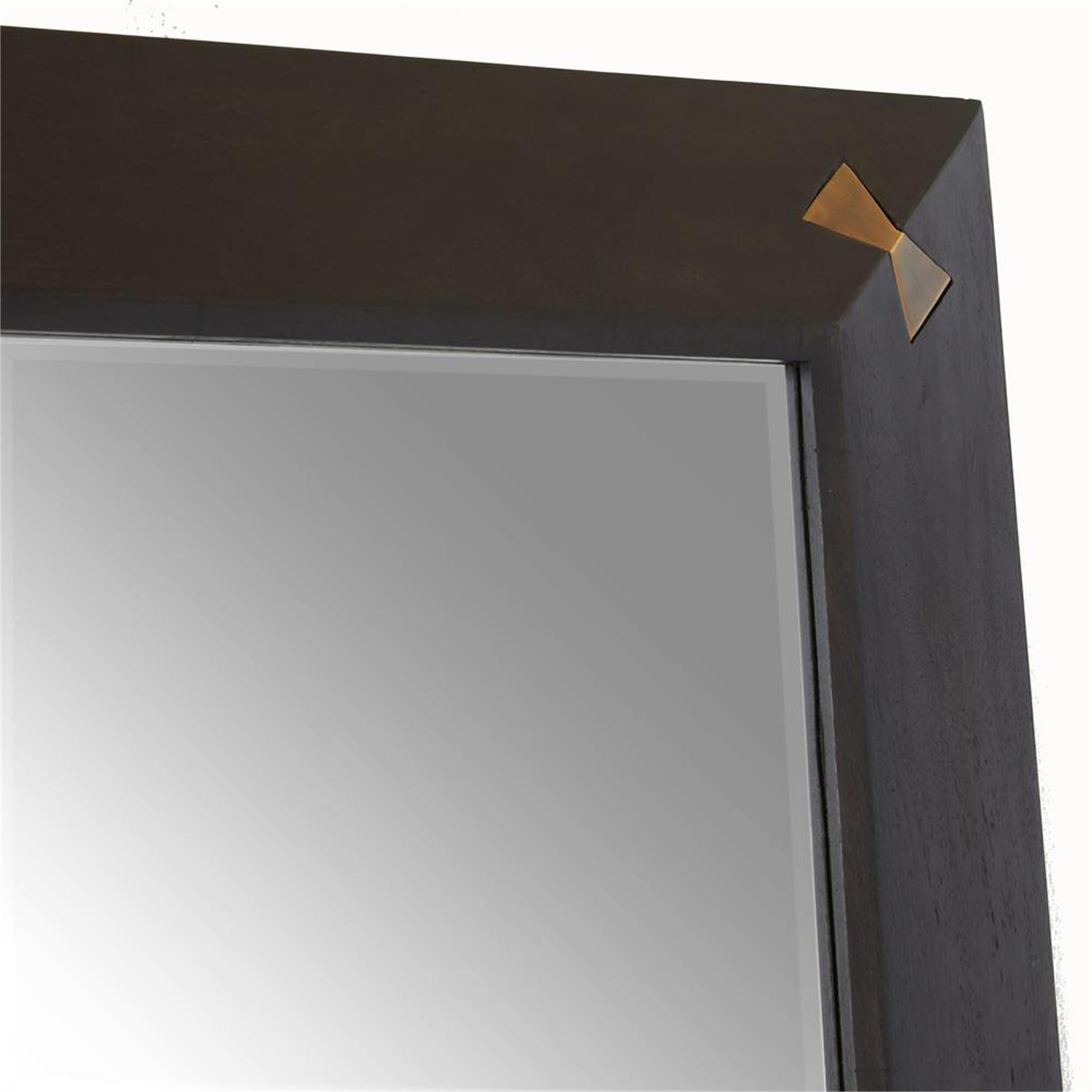 Shown in Sable finish