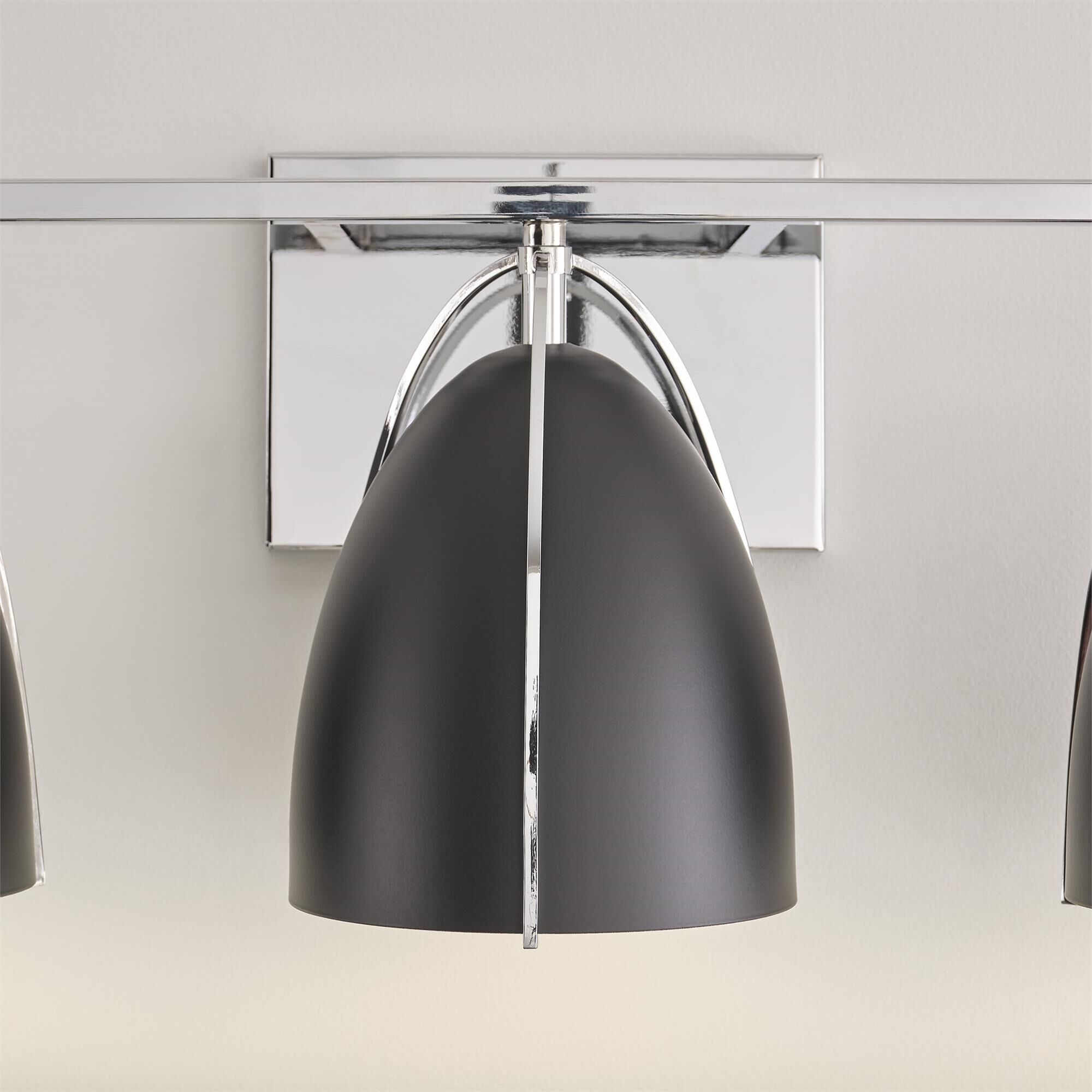 Shown in Chrome finish and Midnight Black Steel shade