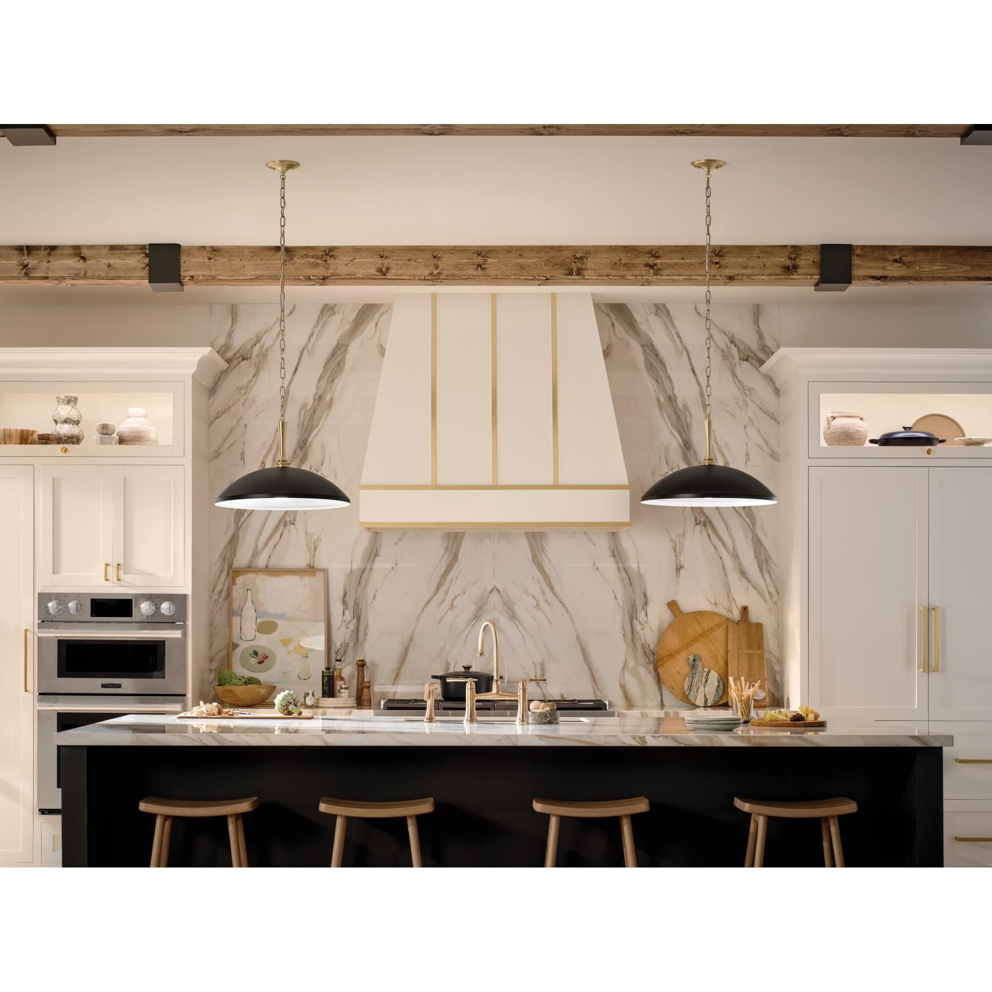 Shown in Black finish and Metal, Dome and Smooth shade