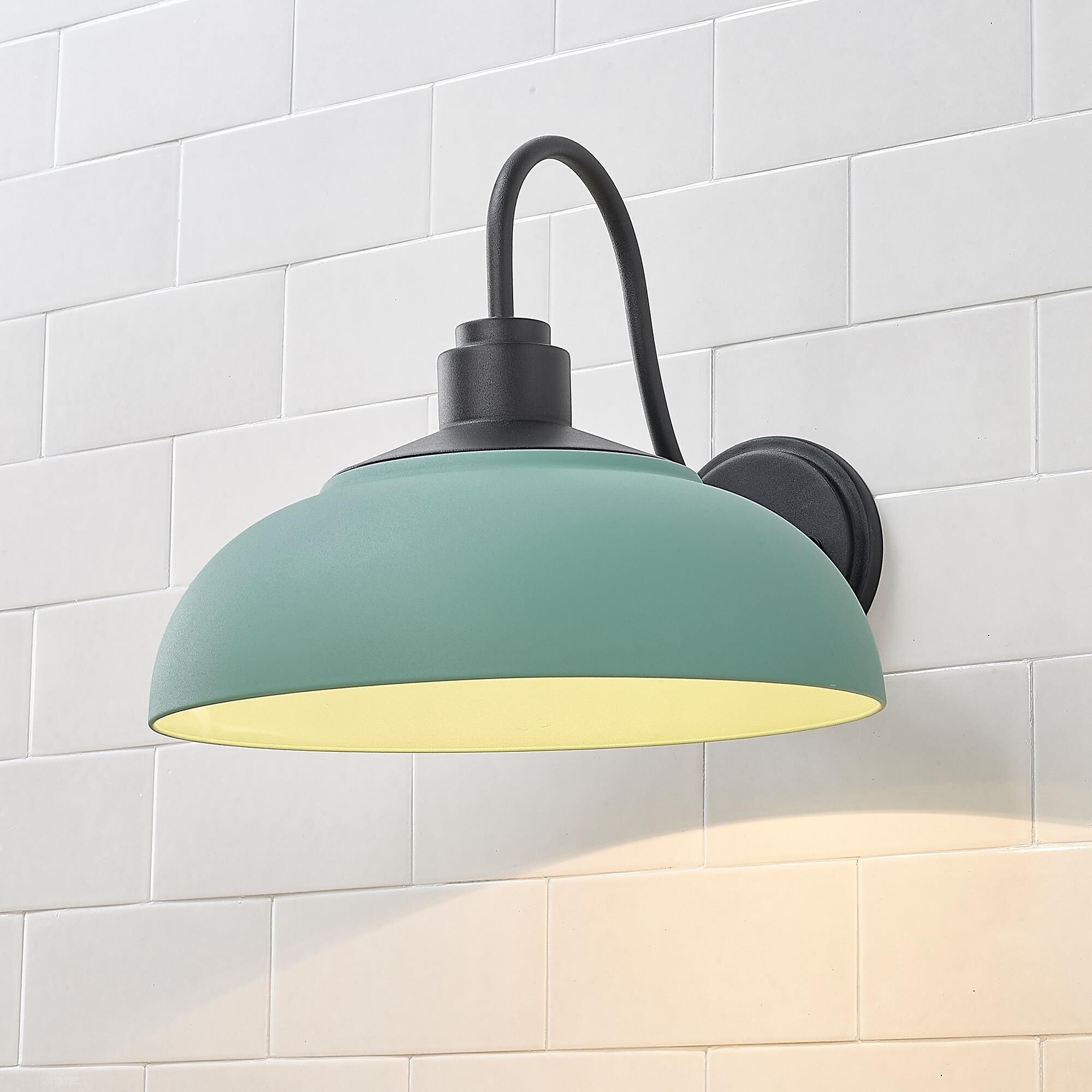 Shown in Natural Black finish and Natural Teal shade