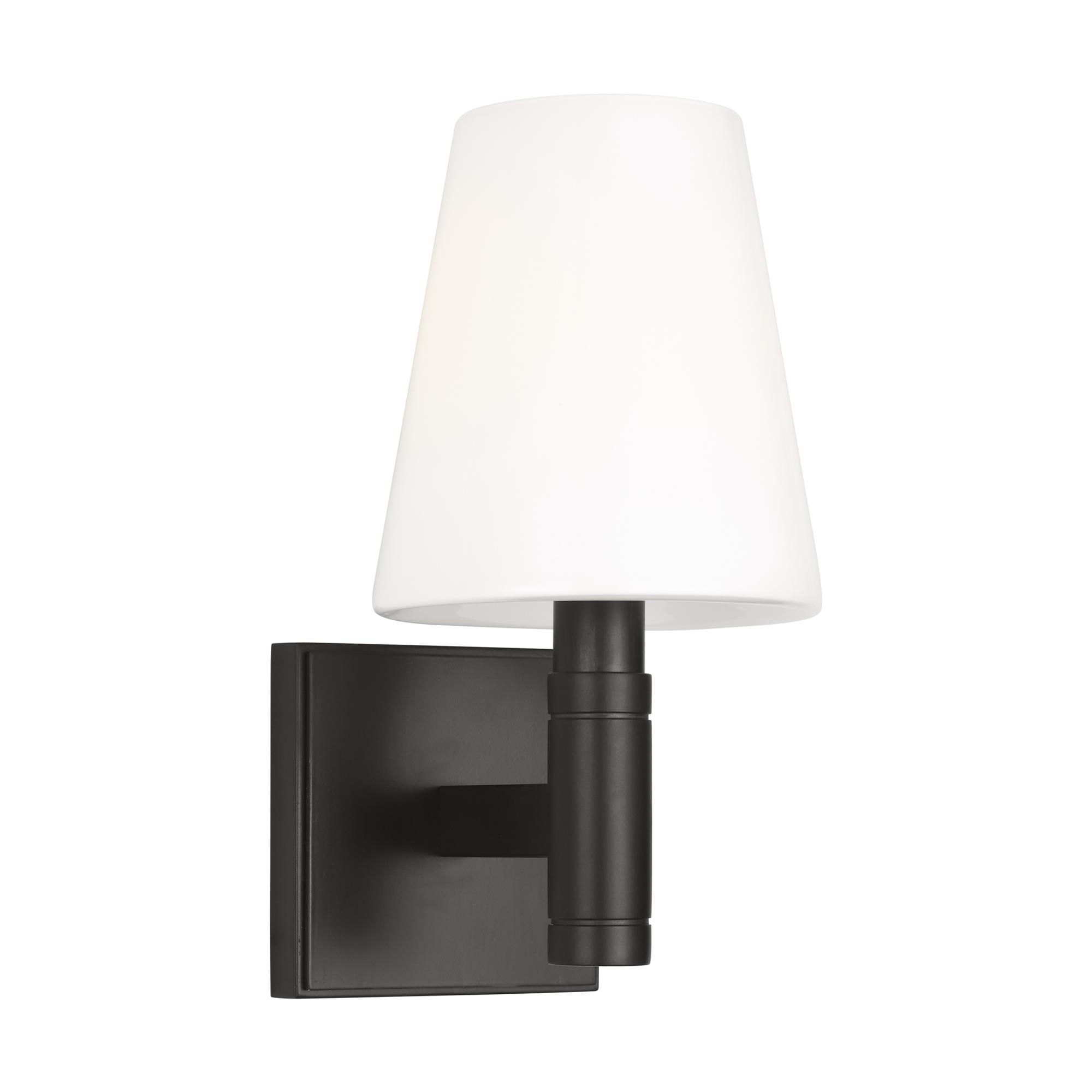 Thomas O'Brien Beckham Classic Small Wall Sconce,