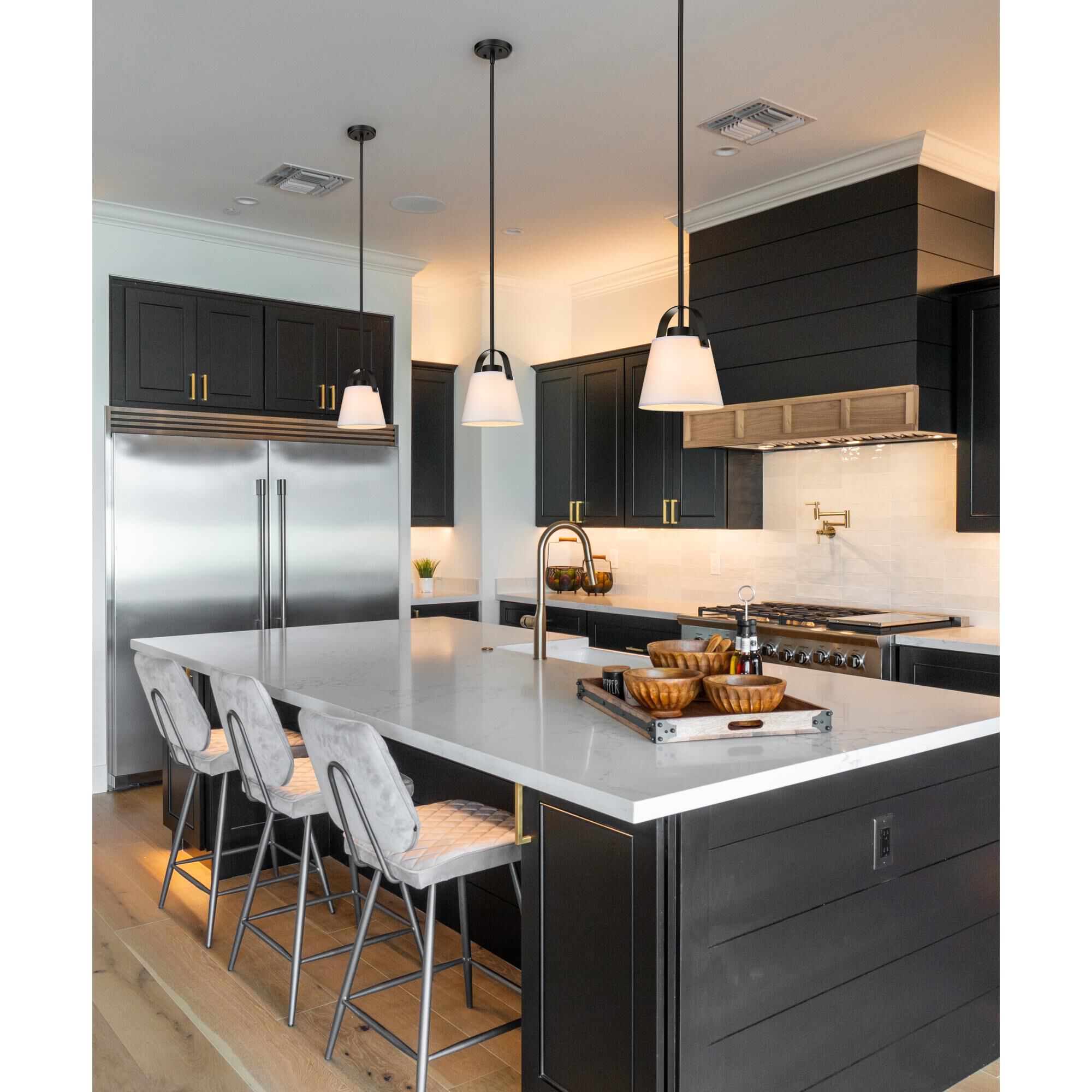 Shown in Matte Black finish and Ivory glass