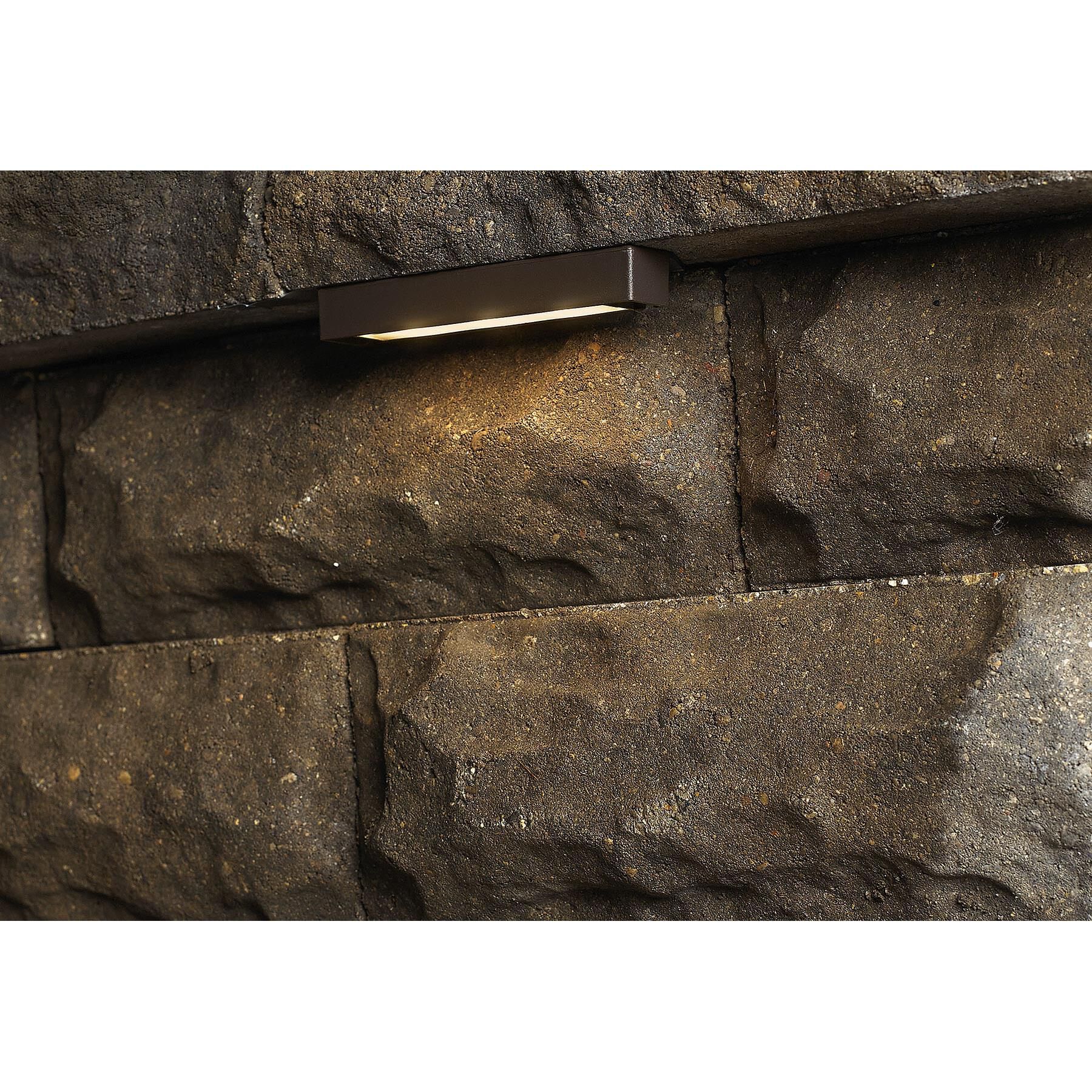 Hinkley Lighting Nuvi 1 Watt LED Deck Light