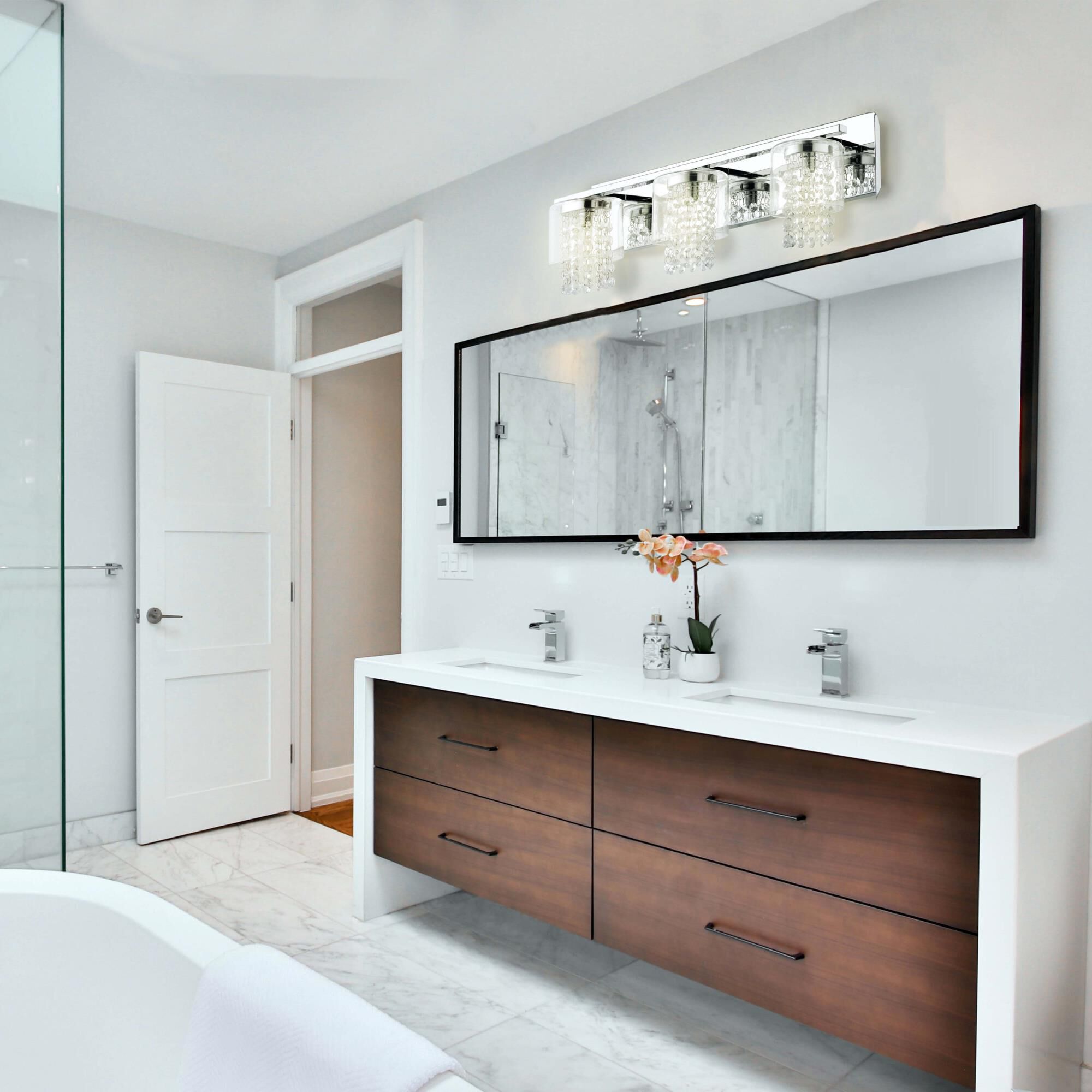 Shown in Polished Chrome finish and Clear glass