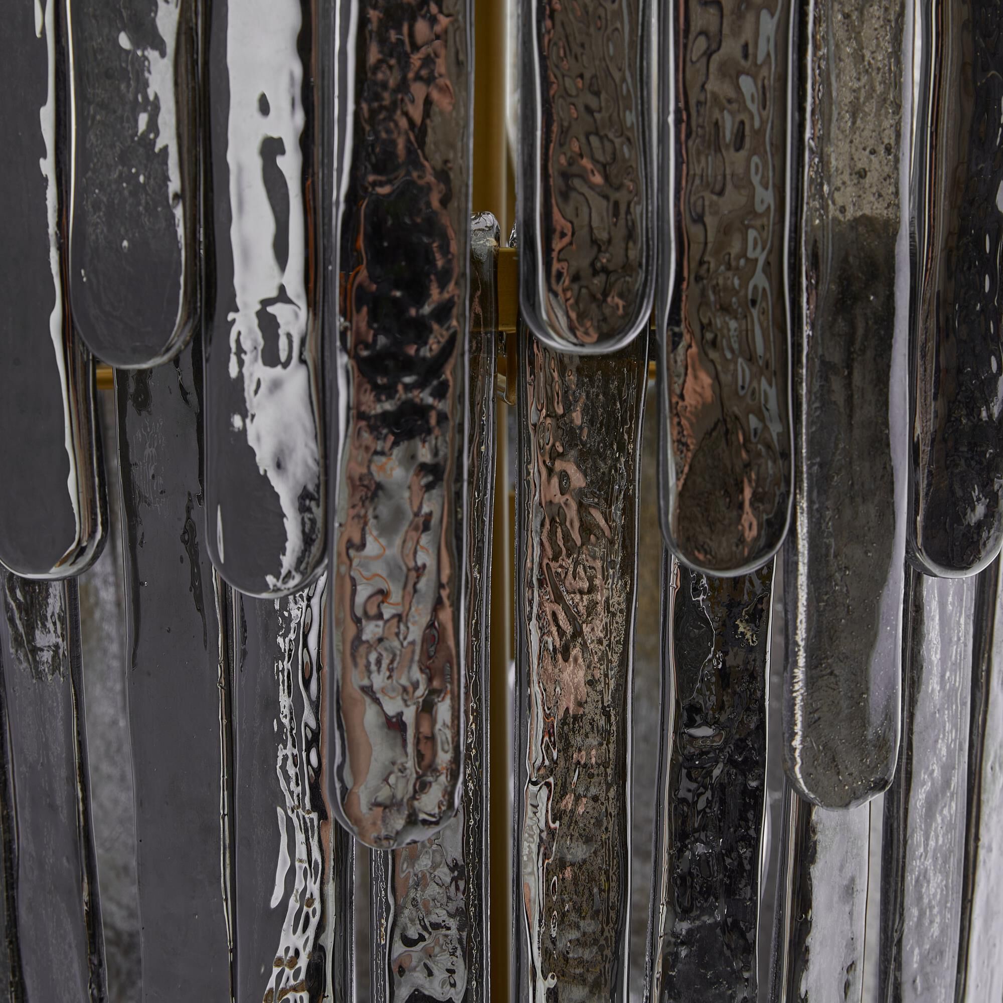 Shown in Blue Smoke Luster finish