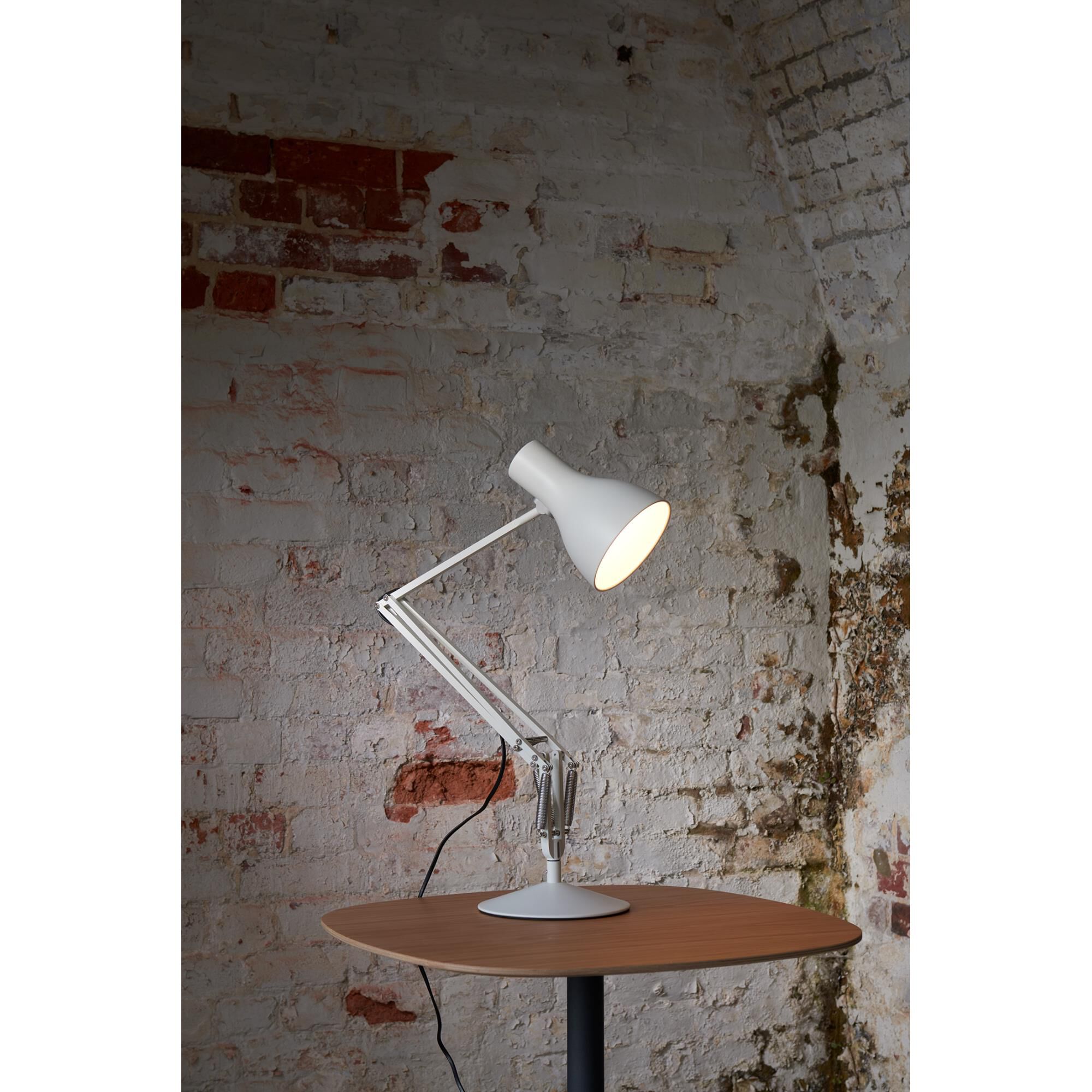 Type 75 26 Inch Desk Lamp by Anglepoise