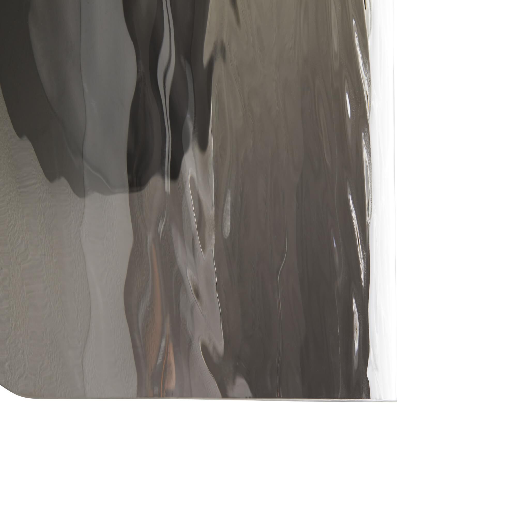 Shown in Smoke finish and 0 shade