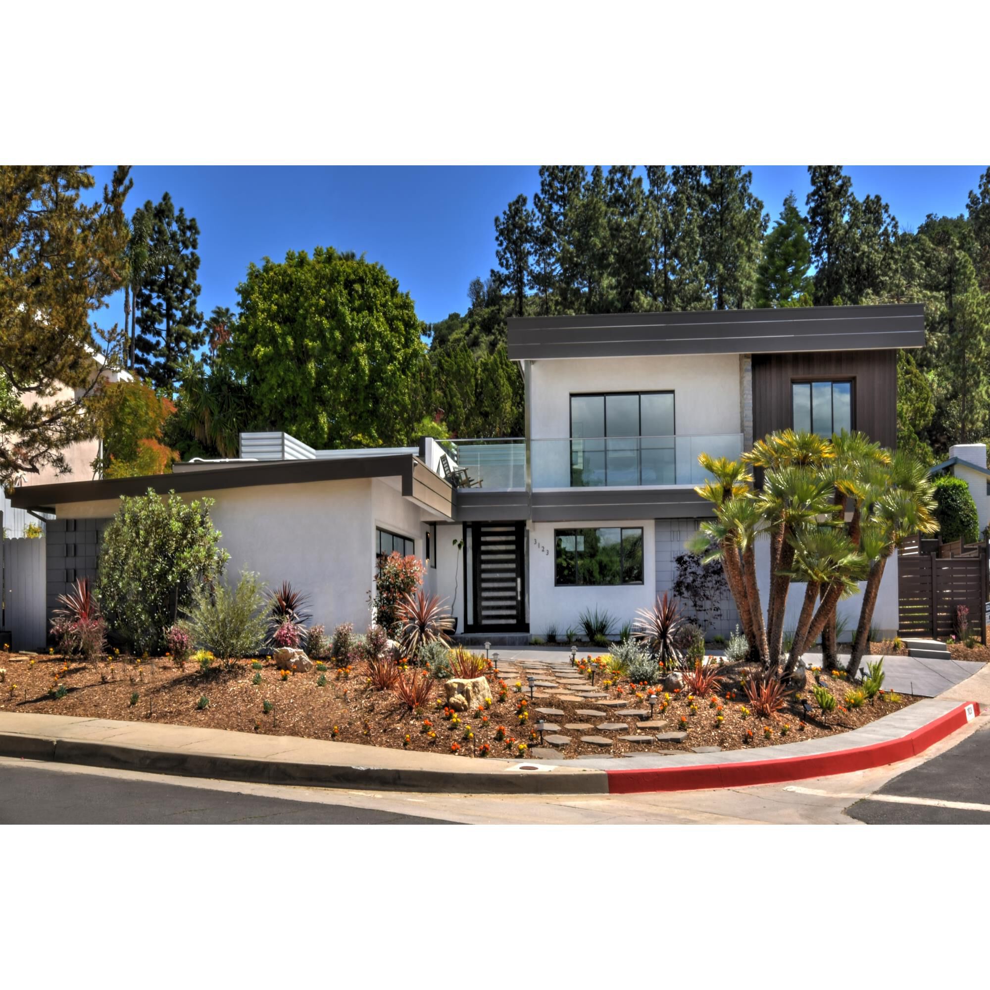 Shown in Architectural Bronze finish