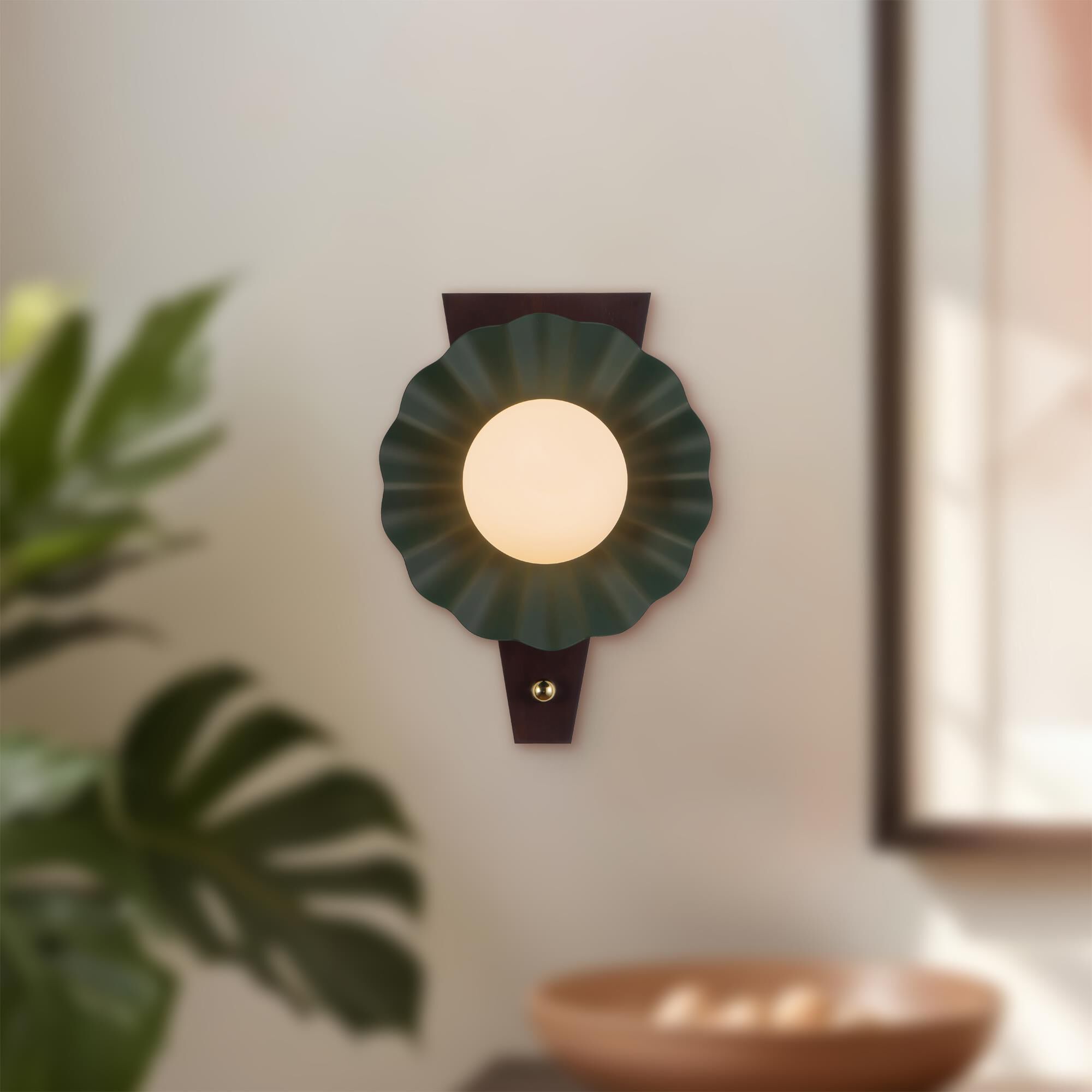 Shown in Pine Green finish and Matte Opal glass