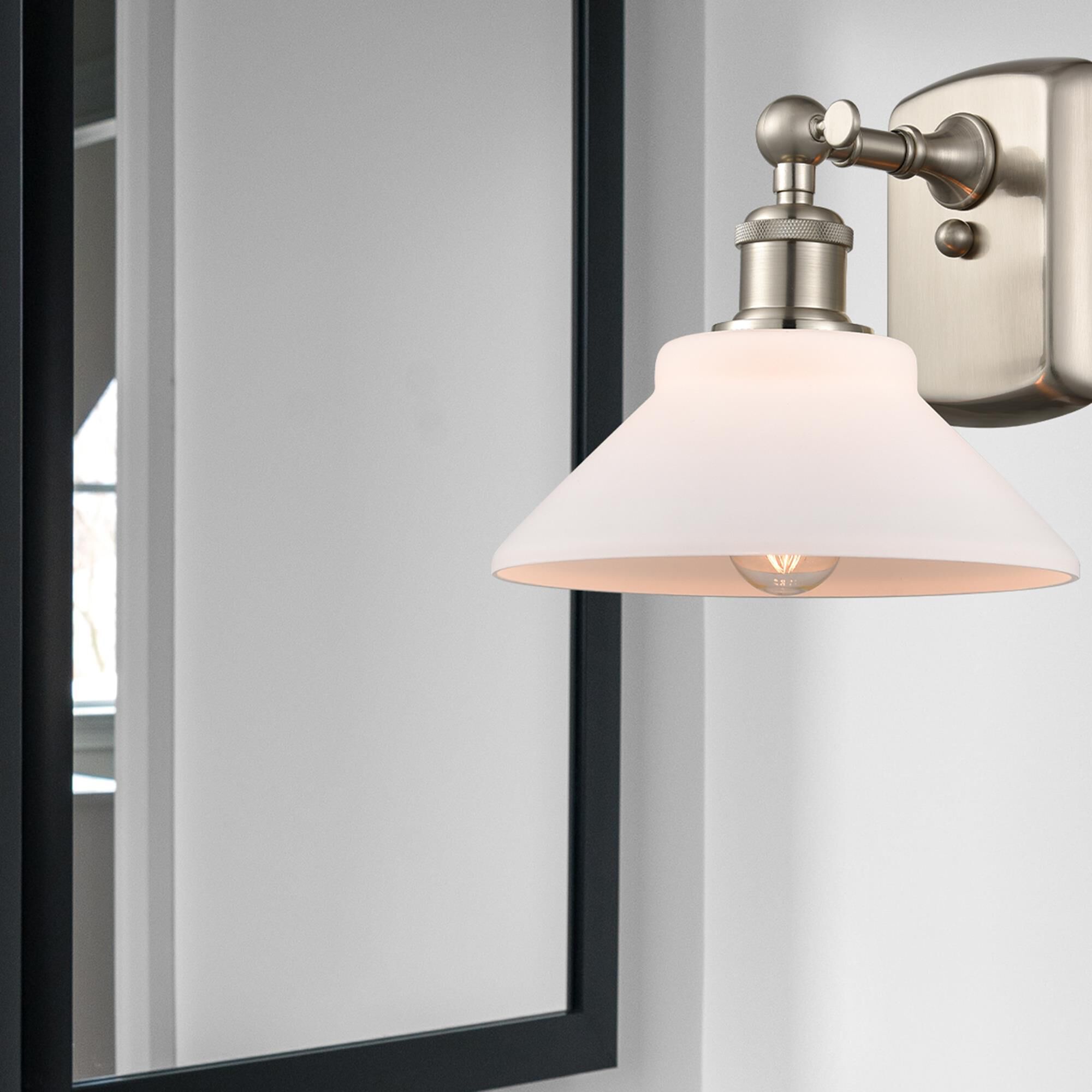 Shown in Satin Nickel finish and Matte White - Disc glass