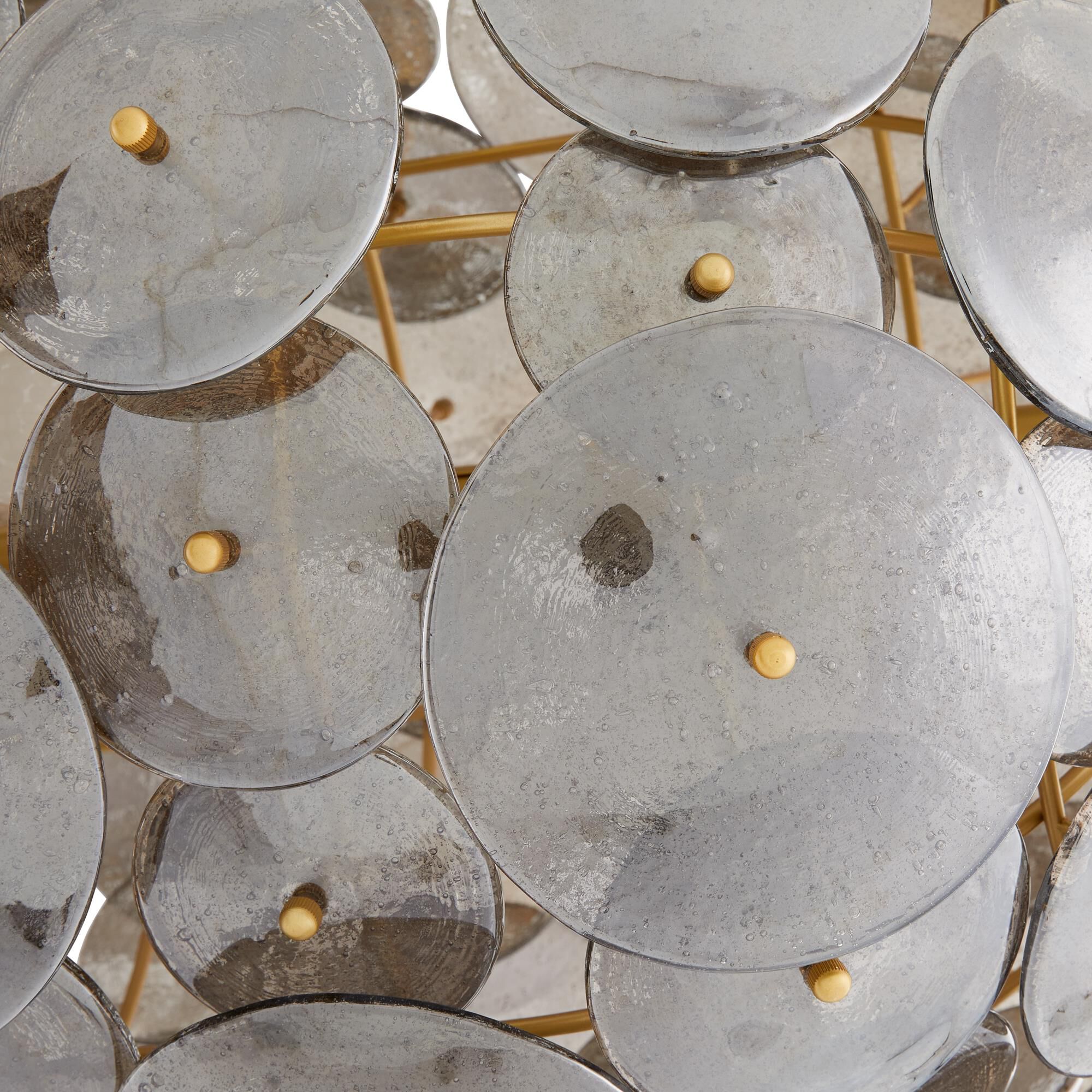 Shown in Smoke Luster finish