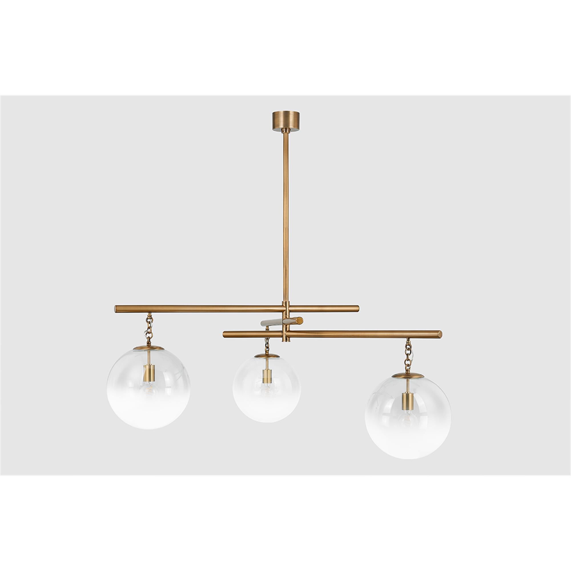 Wade Grand Chandelier,