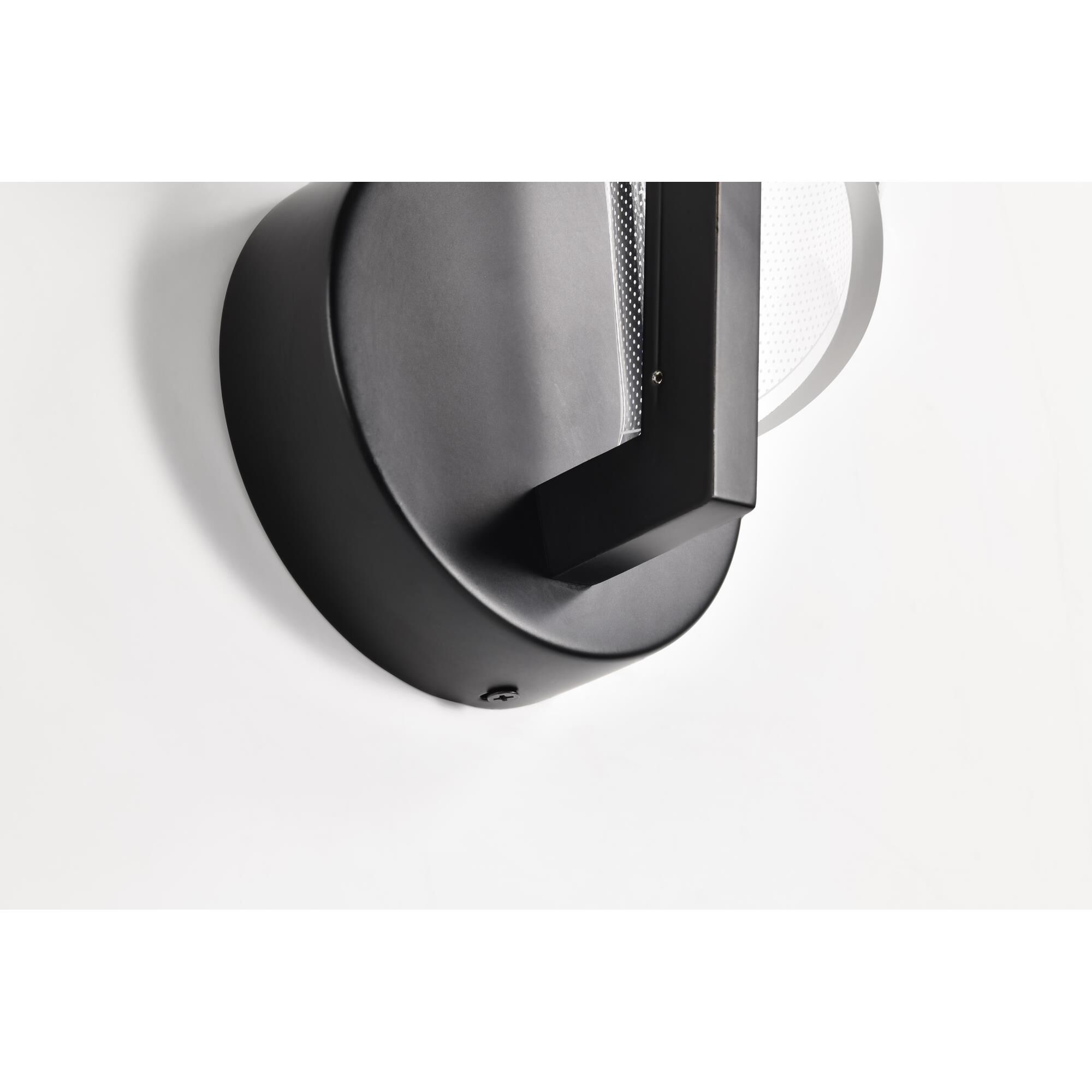 Shown in Matte Black finish