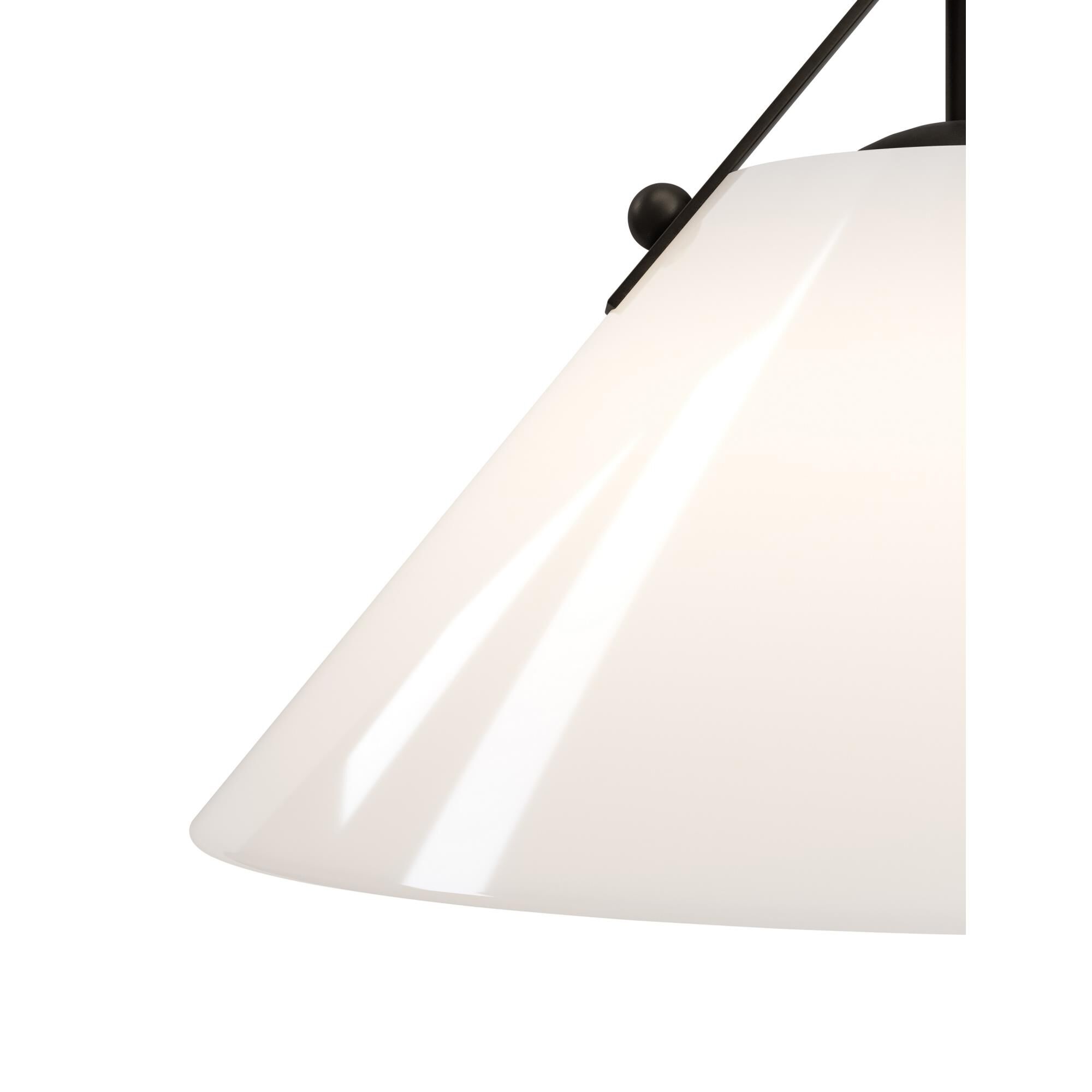 Bronwen 19 Inch Large Pendant by Currey and Company