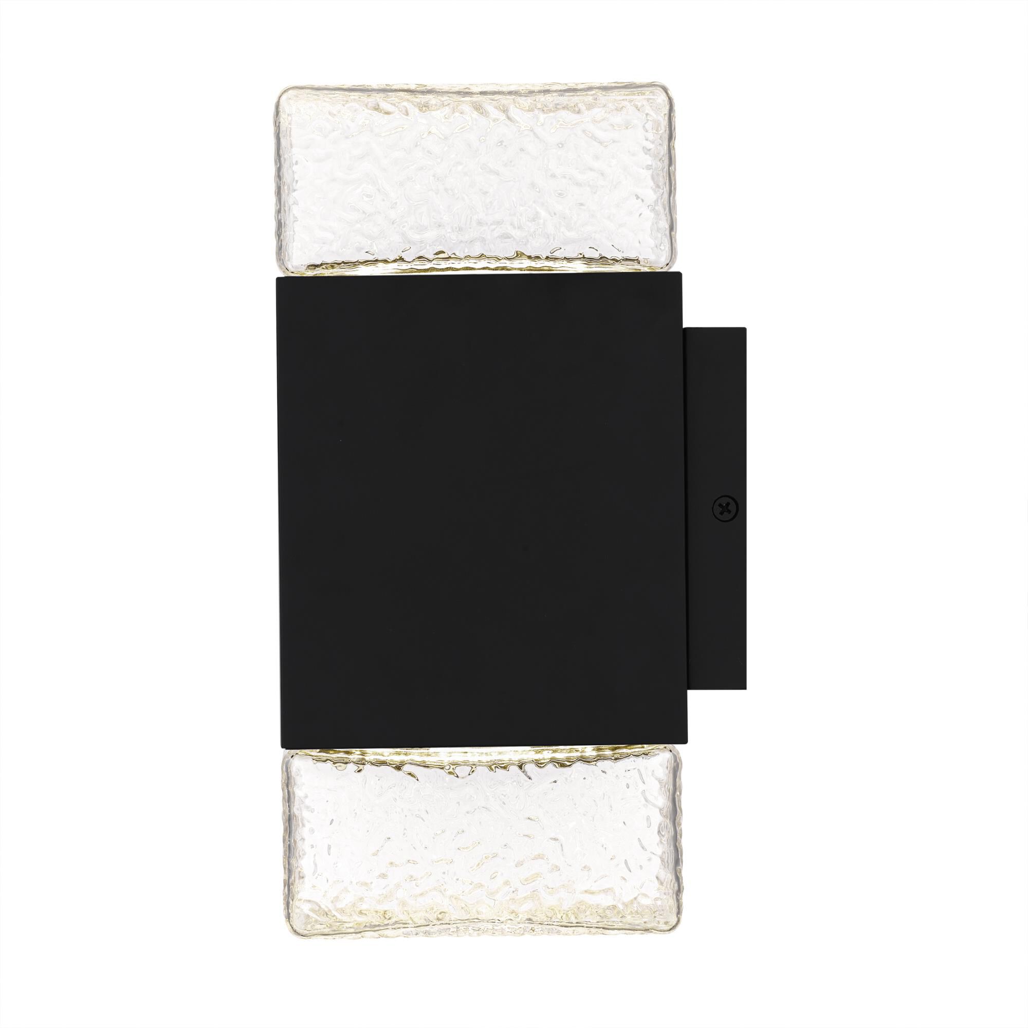 Saxton 5 Inch Outdoor Wall Light by Quoizel