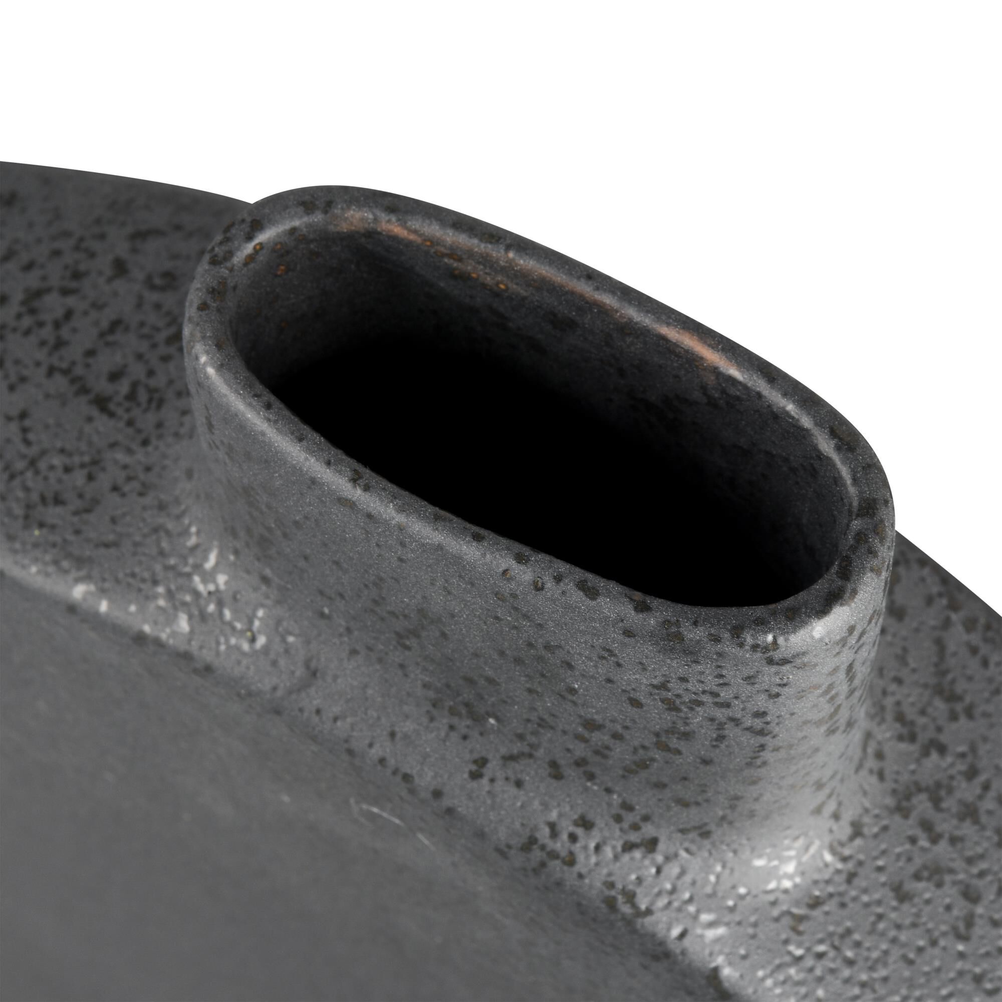 Shown in Speckled Black finish