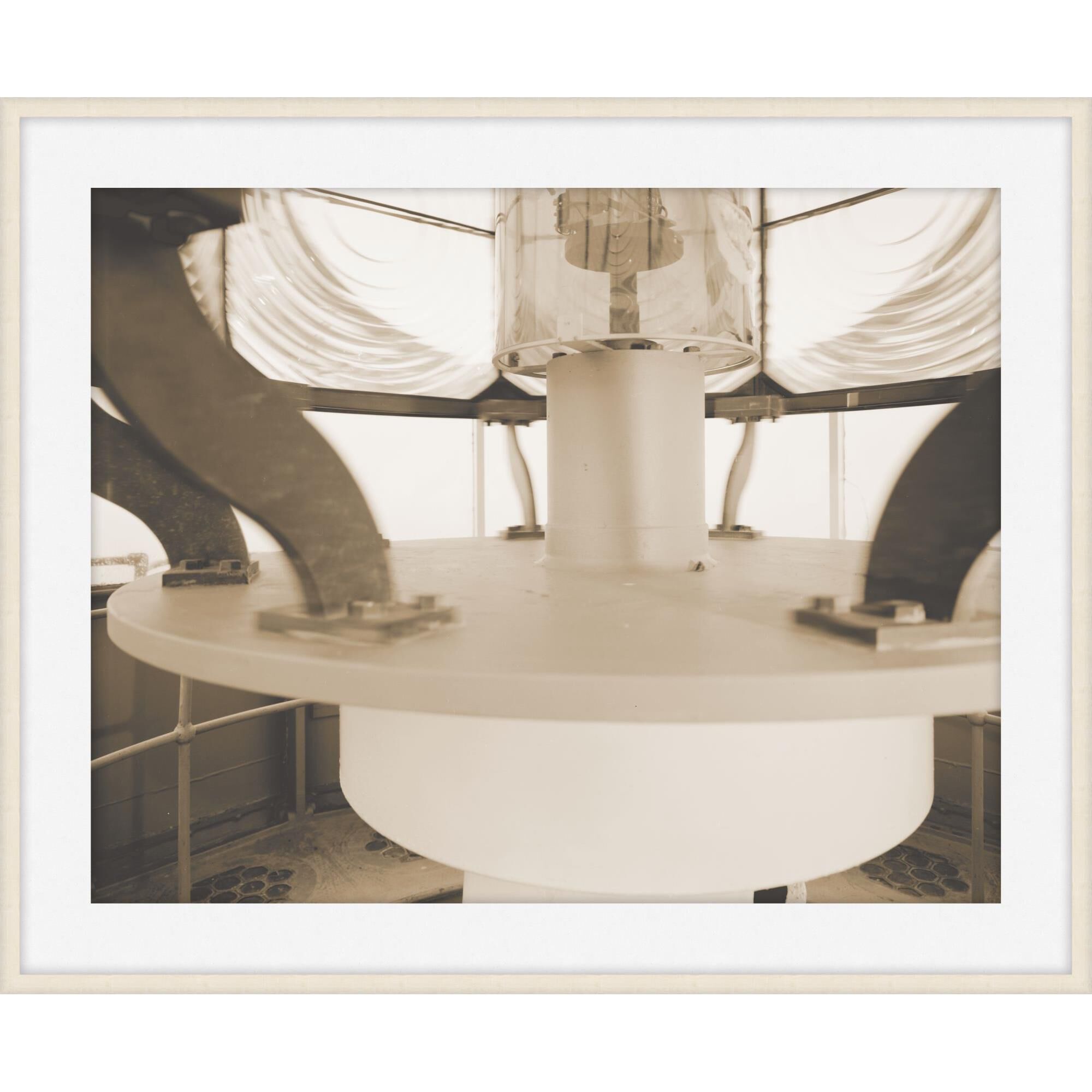 Shown in White and Woodtones finish
