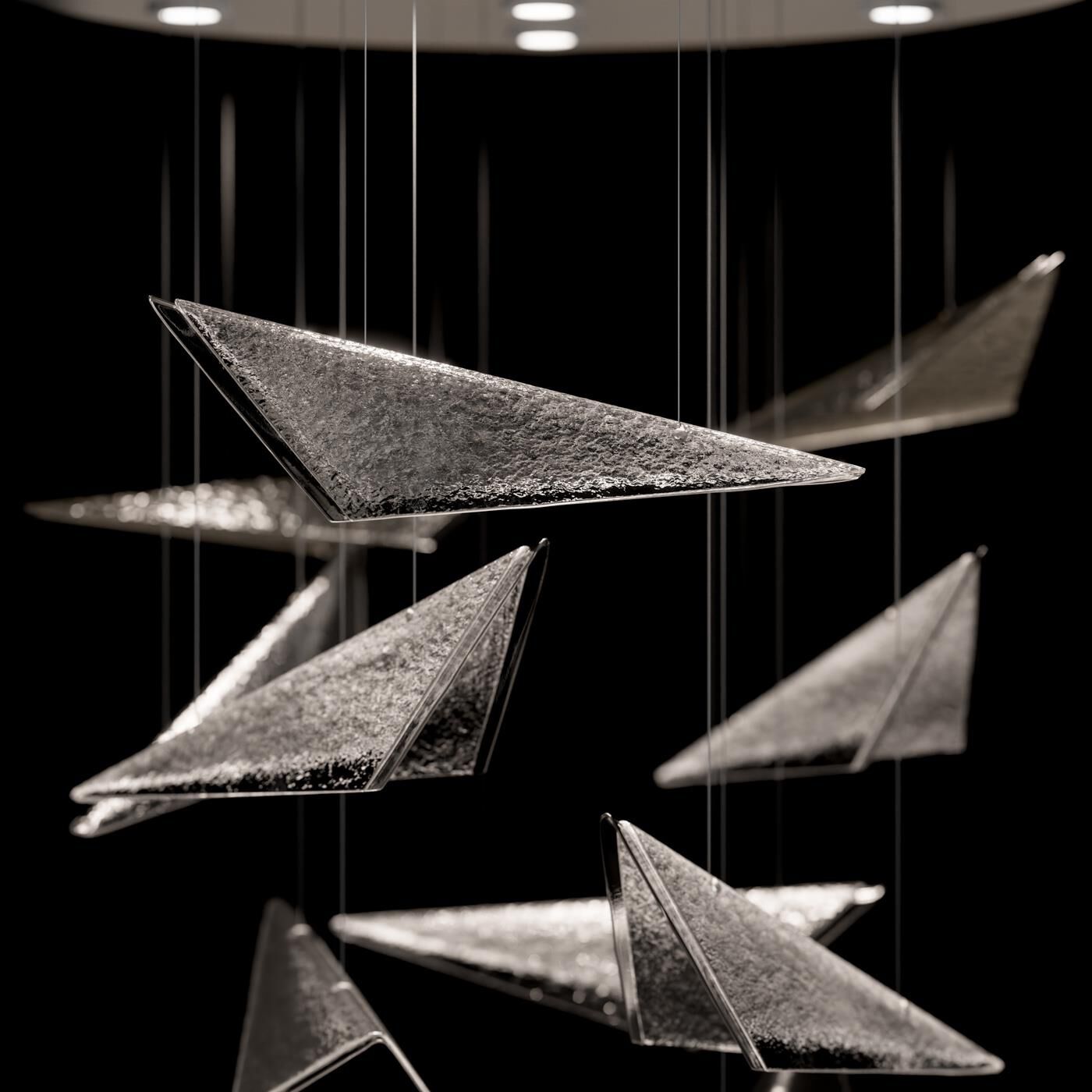 Shown in Silver finish and Clear Hammered glass