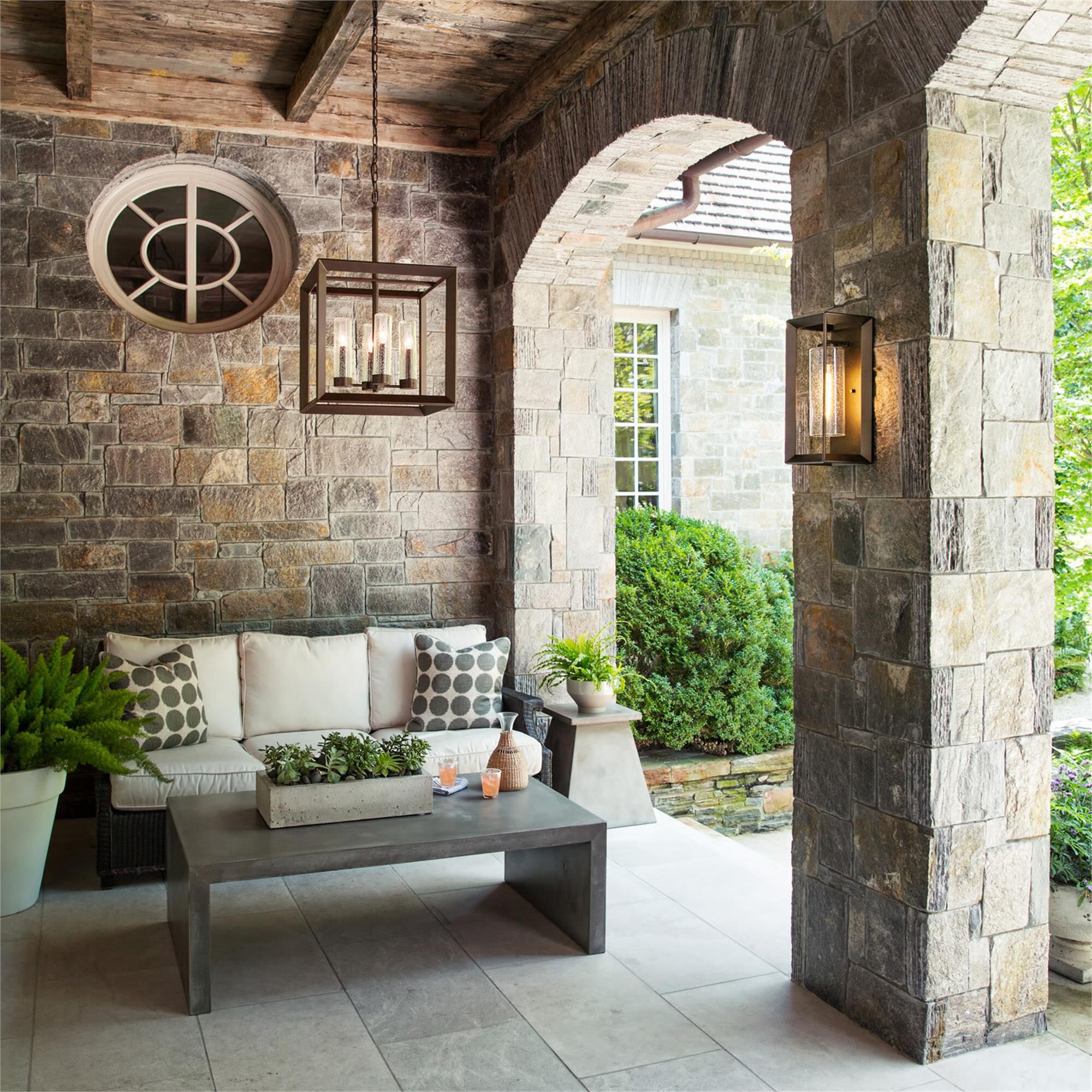 Shown in Warm Bronze finish and Clear Seedy glass