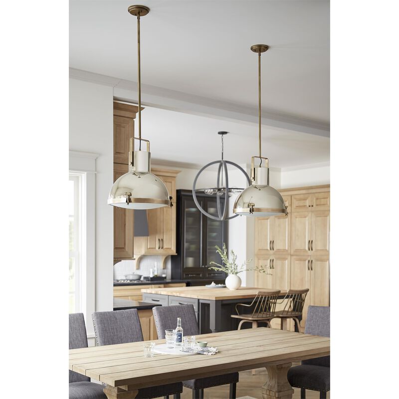Nautique Grand Pendant Light by Hinkley