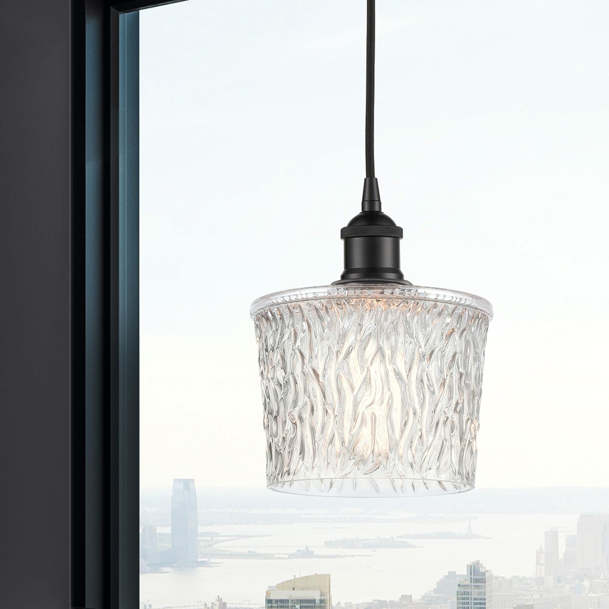 Shown in Matte Black finish and Clear glass