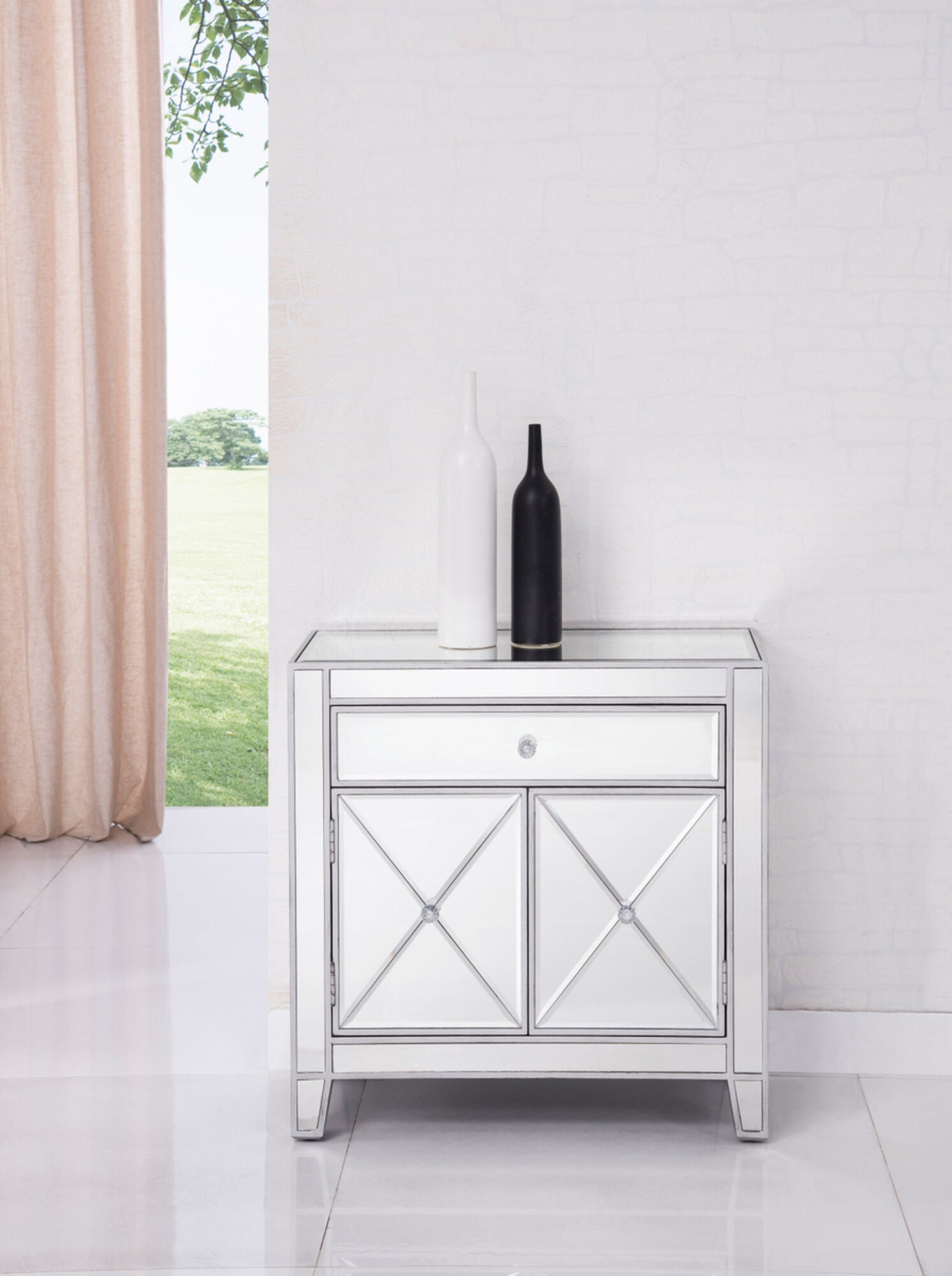 Shown in Silver finish