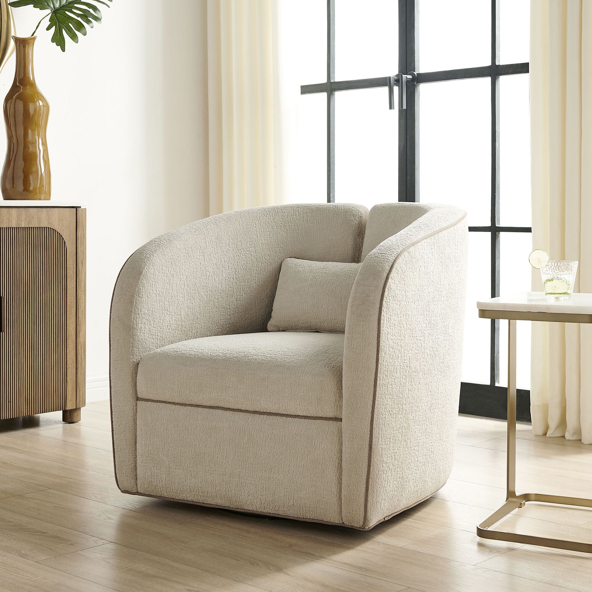 Vega Accent Chair,