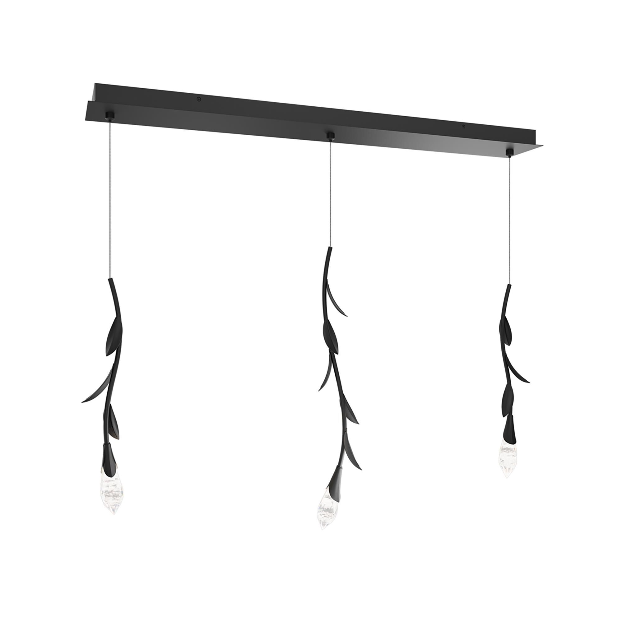 Shown in Black finish and Optic Haze crystal
