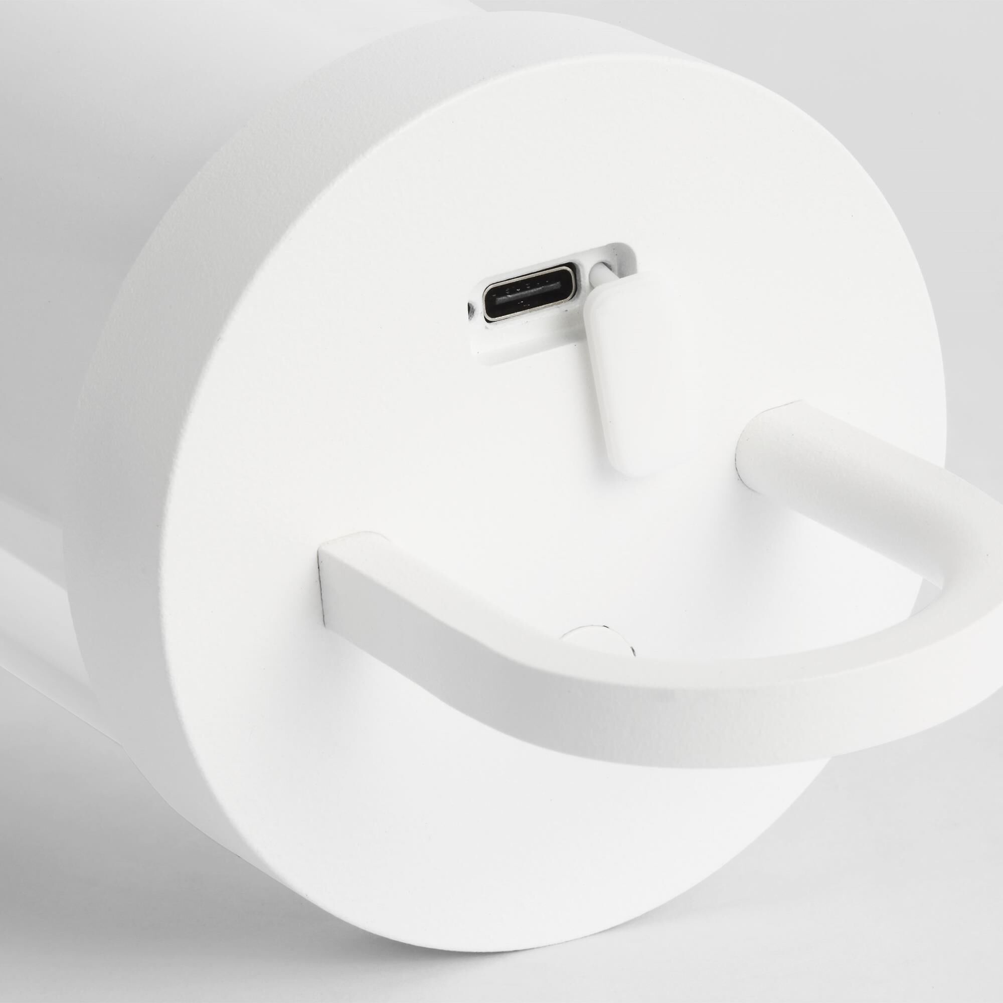 Shown in Matte White finish and Clear glass